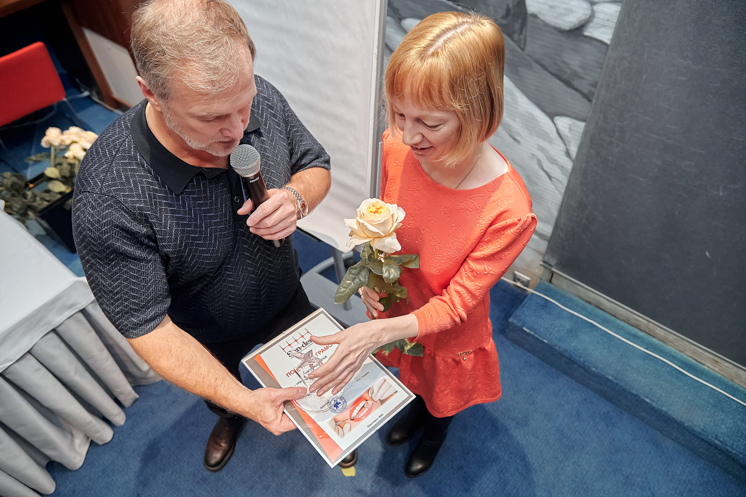 Портфолио репортажной фотосъёмки: SanDent в Novotel. Фотограф Яковлев Роман — Красноярск