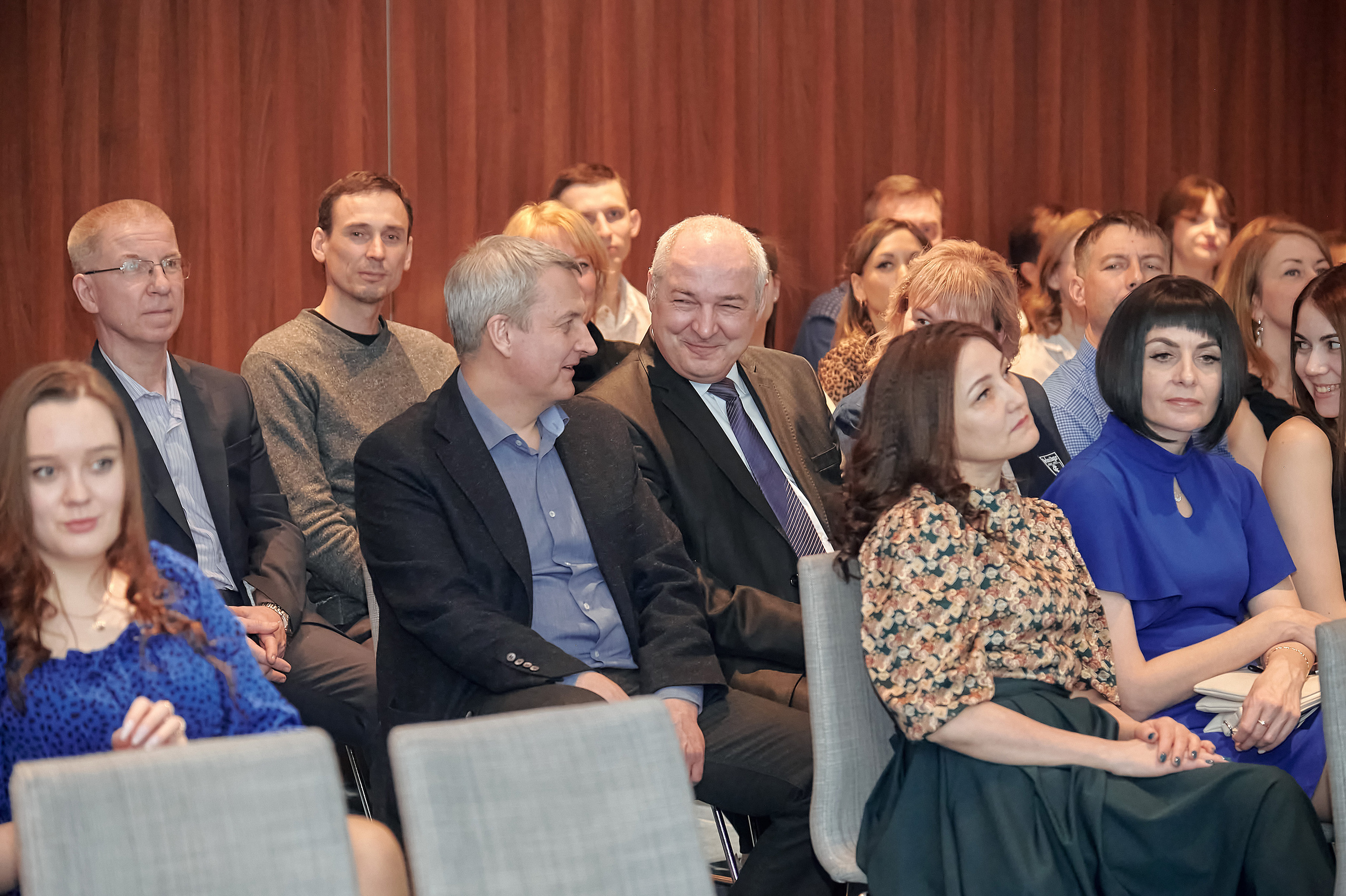 Портфолио репортажной фотосъёмки: SanDent в Novotel. Фотограф Яковлев Роман — Красноярск