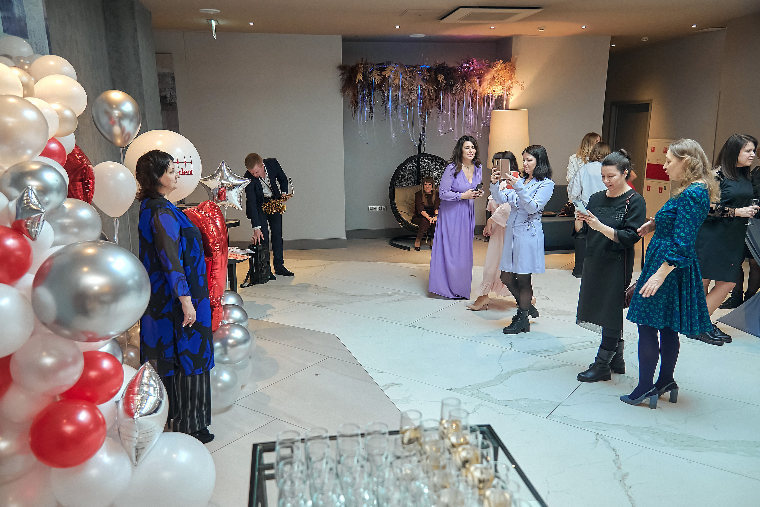 Портфолио репортажной фотосъёмки: SanDent в Novotel. Фотограф Яковлев Роман — Красноярск