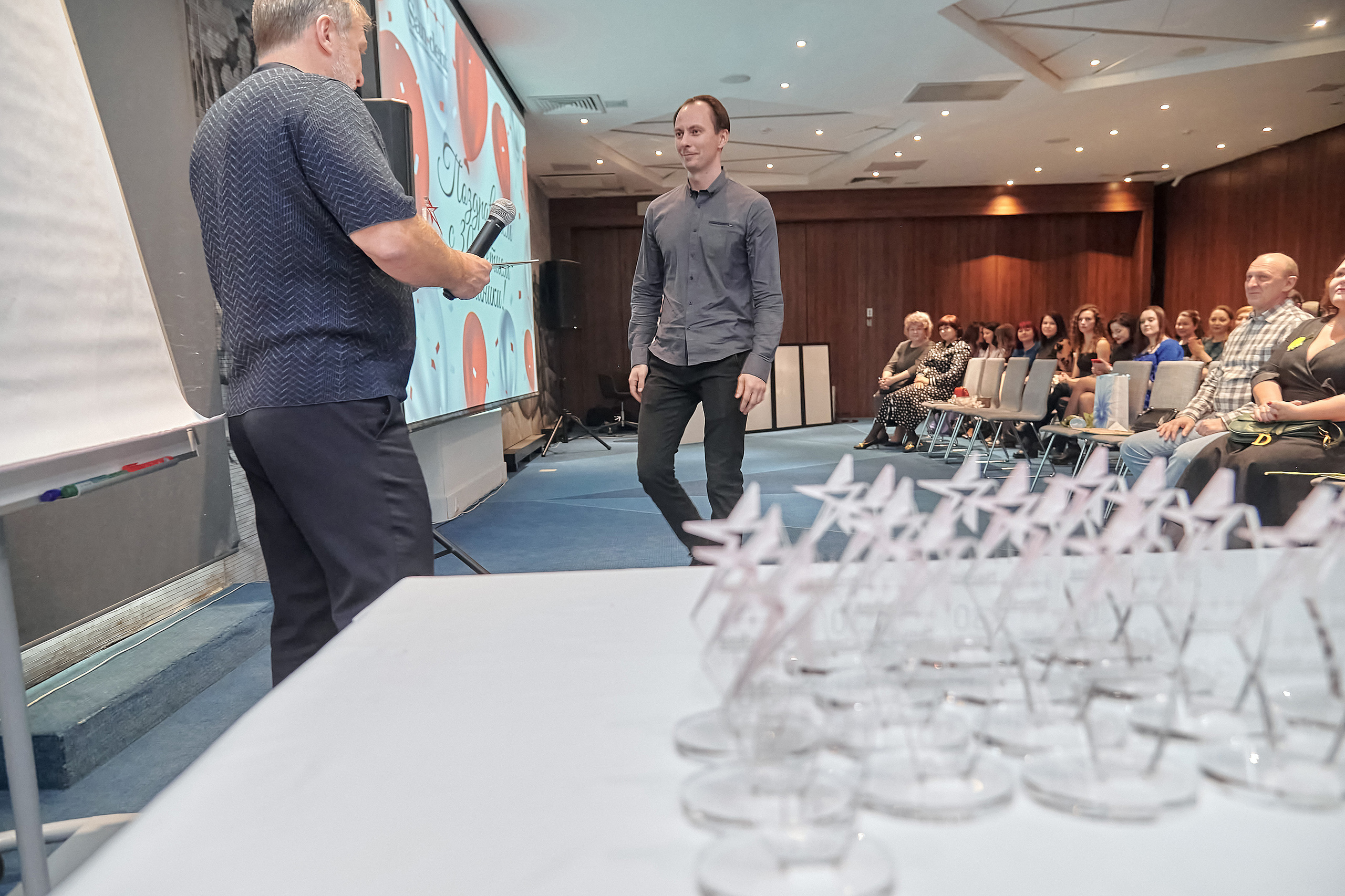 Портфолио репортажной фотосъёмки: SanDent в Novotel. Фотограф Яковлев Роман — Красноярск