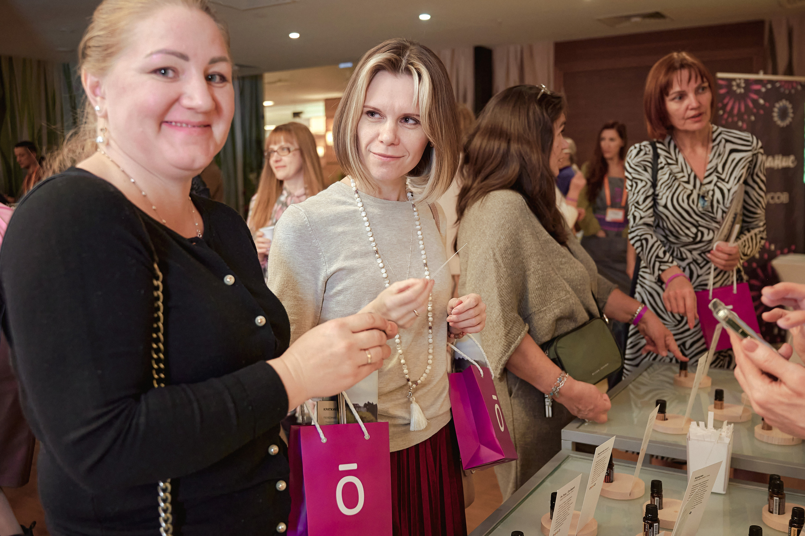 Портфолио репортажной фотосъёмки: "doTERRA" эфирные масла. Фотограф Яковлев Роман — Красноярск