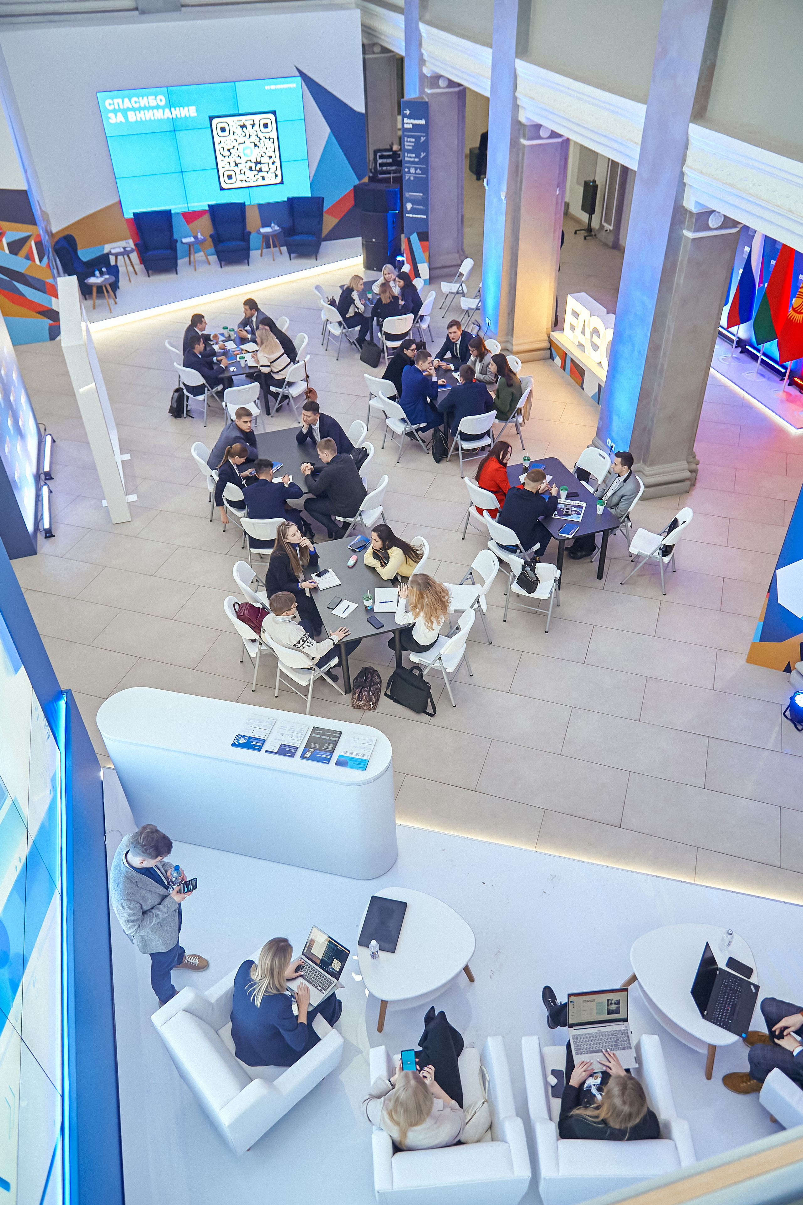 Портфолио репортажной фотосъёмки: Форум Молодых Госслужащих. Фотограф Яковлев Роман — Красноярск