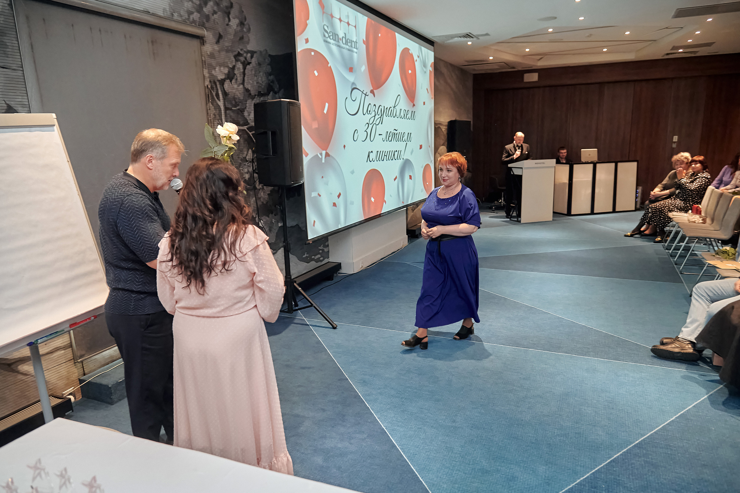 Портфолио репортажной фотосъёмки: SanDent в Novotel. Фотограф Яковлев Роман — Красноярск