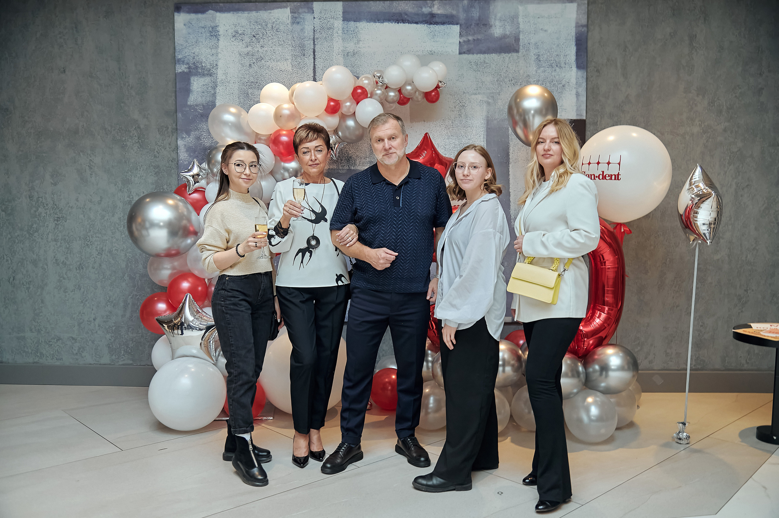 Портфолио репортажной фотосъёмки: SanDent в Novotel. Фотограф Яковлев Роман — Красноярск