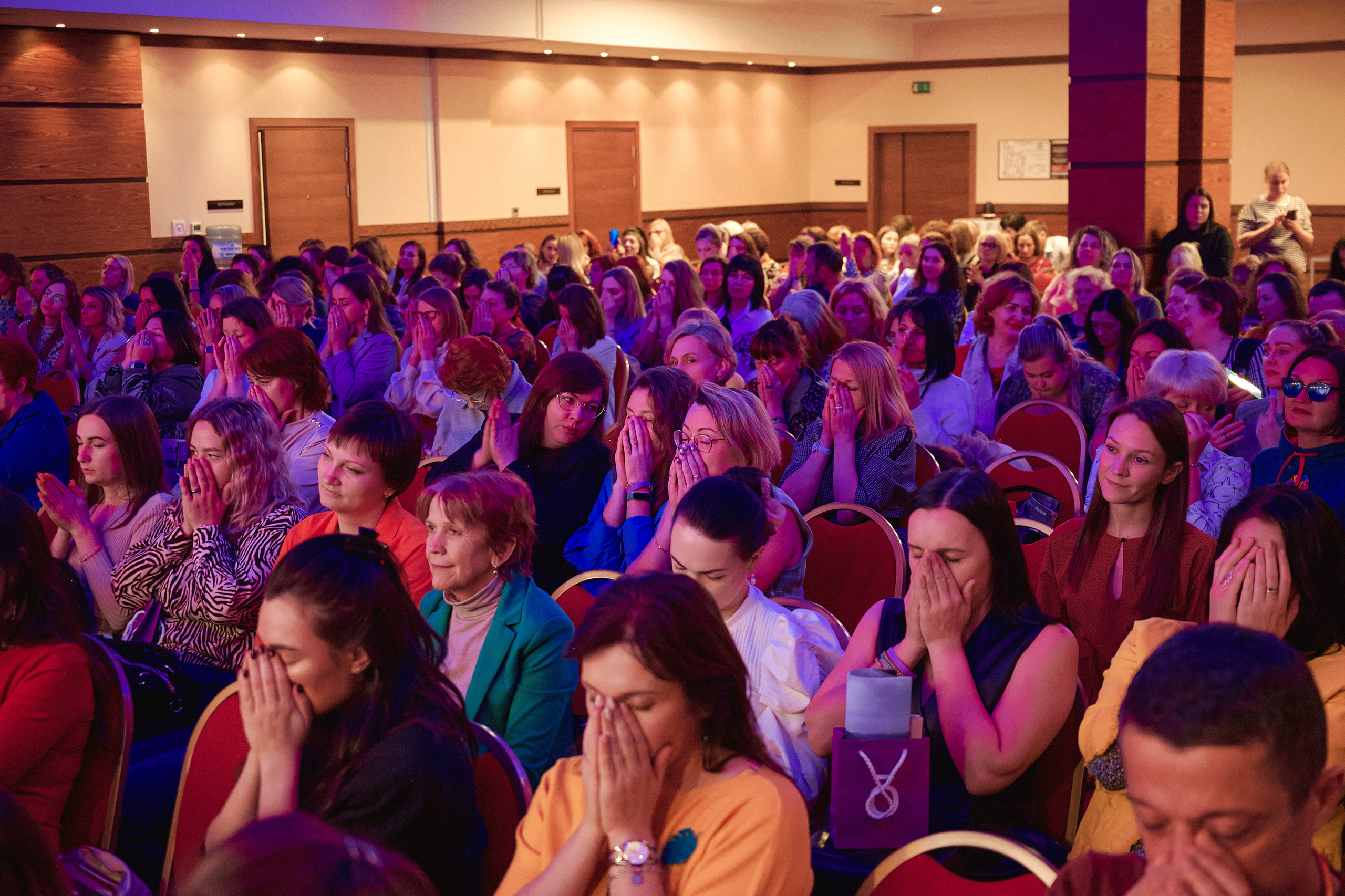 Портфолио репортажной фотосъёмки: "doTERRA" эфирные масла. Фотограф Яковлев Роман — Красноярск