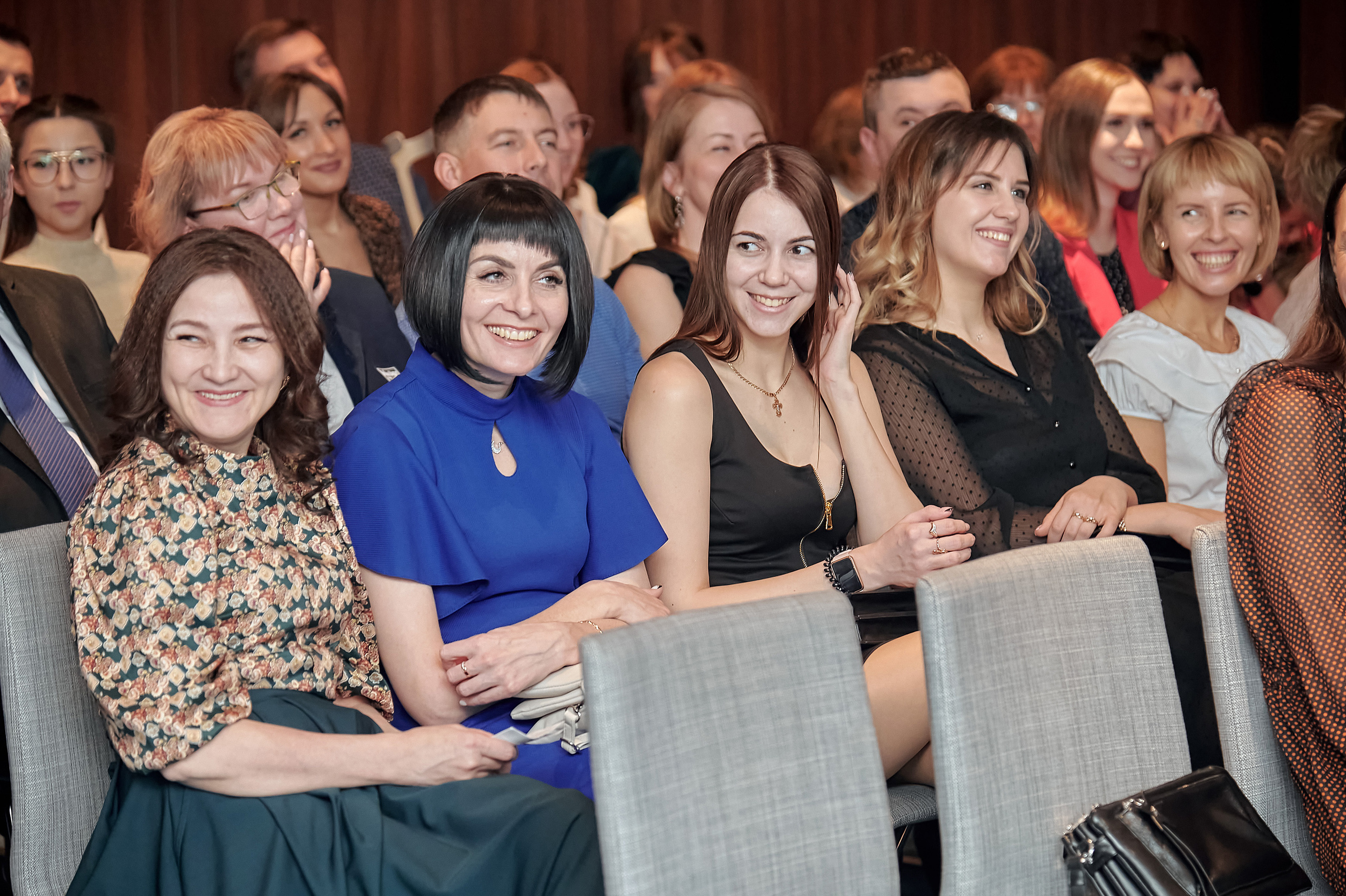 Портфолио репортажной фотосъёмки: SanDent в Novotel. Фотограф Яковлев Роман — Красноярск