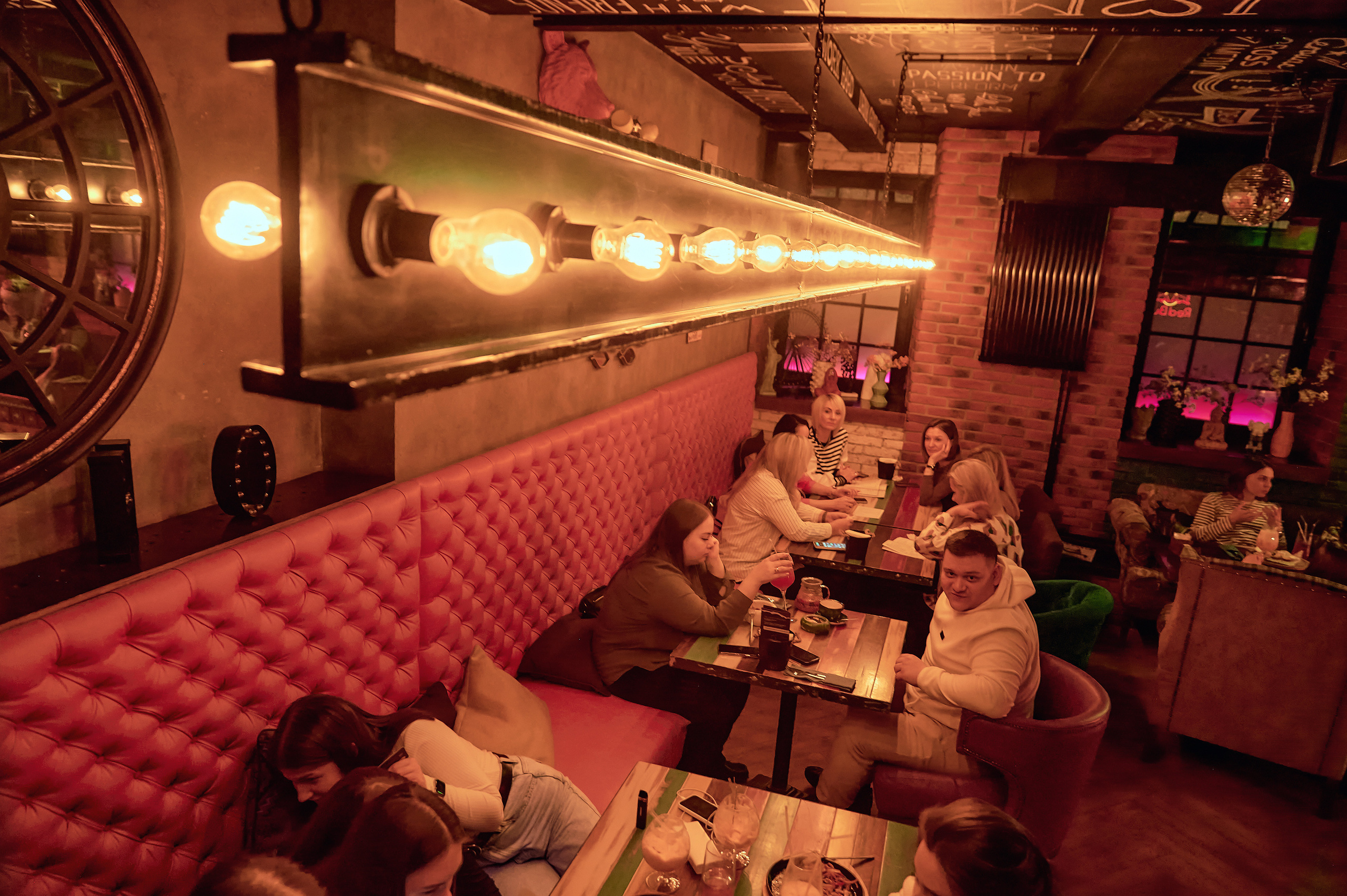 Портфолио репортажной фотосъёмки: SOHO — Бар. Фотограф Яковлев Роман — Красноярск