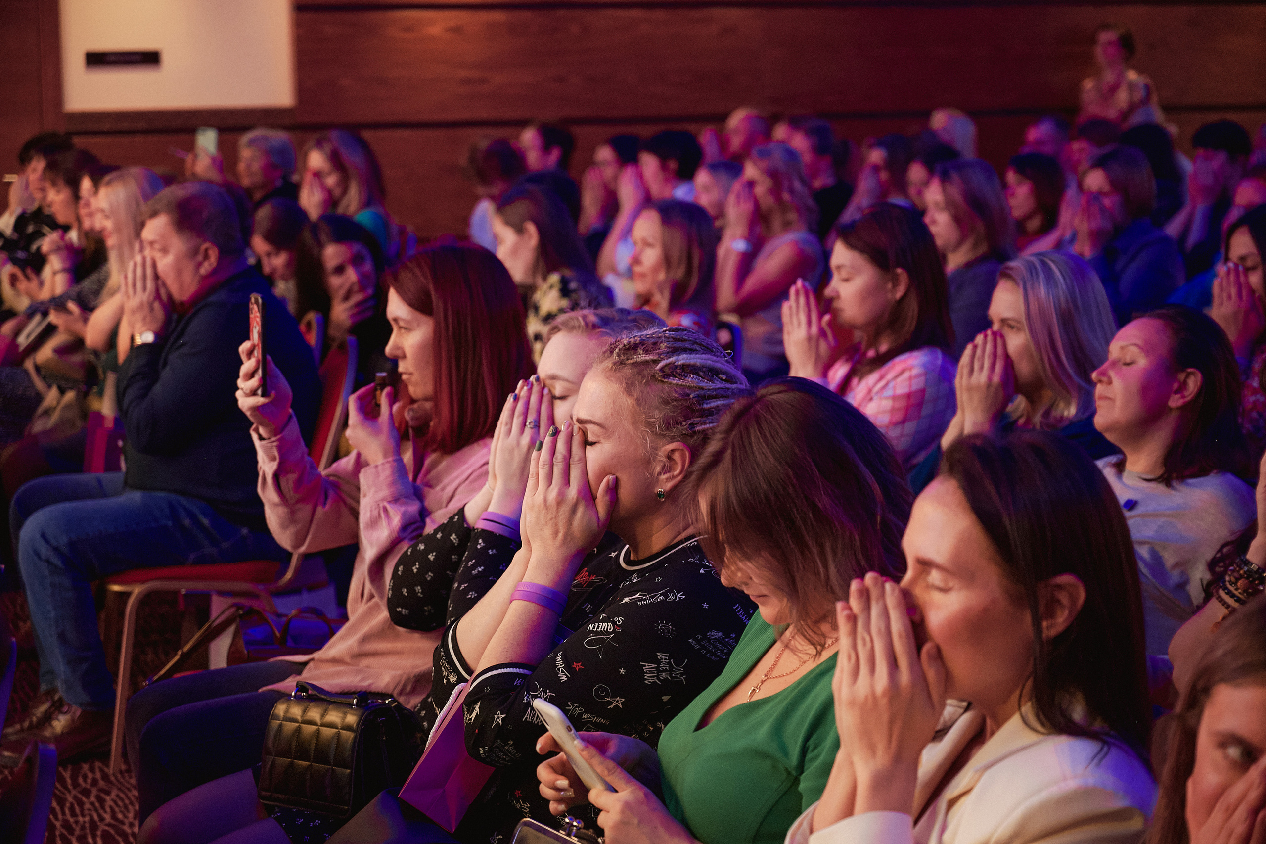 Портфолио репортажной фотосъёмки: "doTERRA" эфирные масла. Фотограф Яковлев Роман — Красноярск