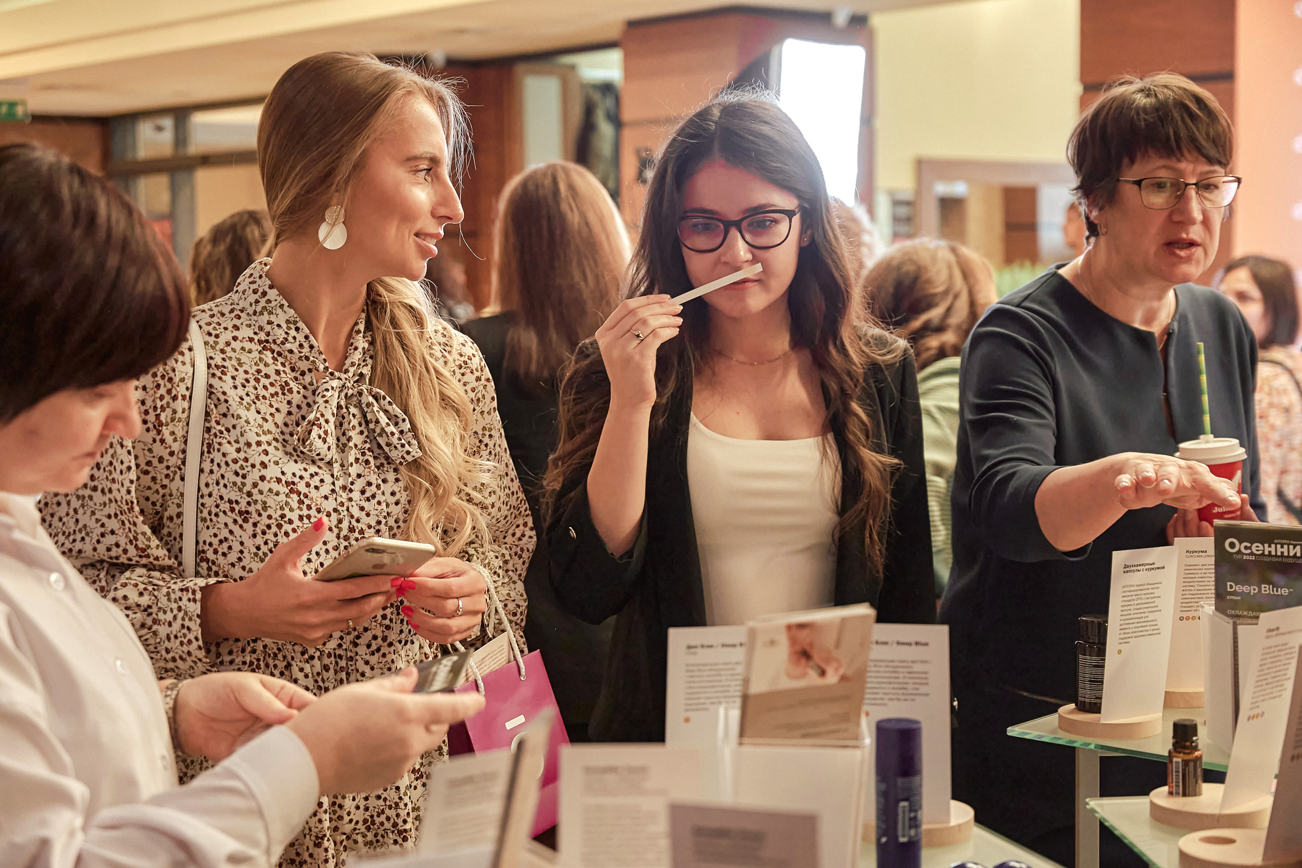 Портфолио репортажной фотосъёмки: "doTERRA" эфирные масла. Фотограф Яковлев Роман — Красноярск