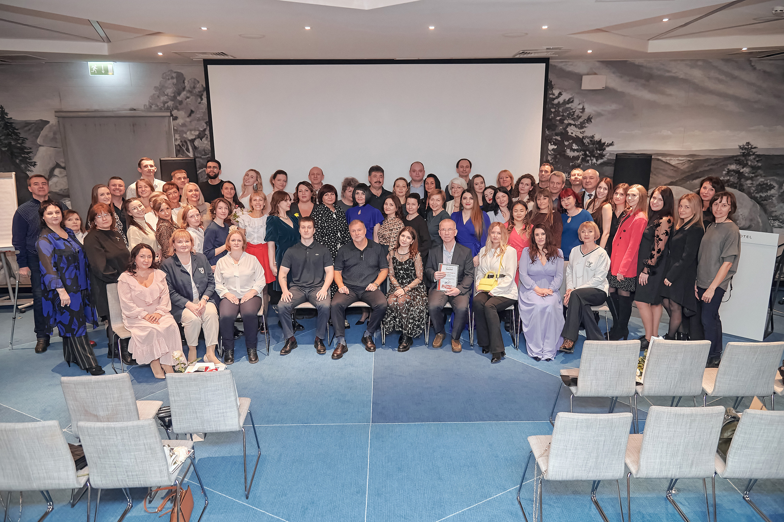 Портфолио репортажной фотосъёмки: SanDent в Novotel. Фотограф Яковлев Роман — Красноярск