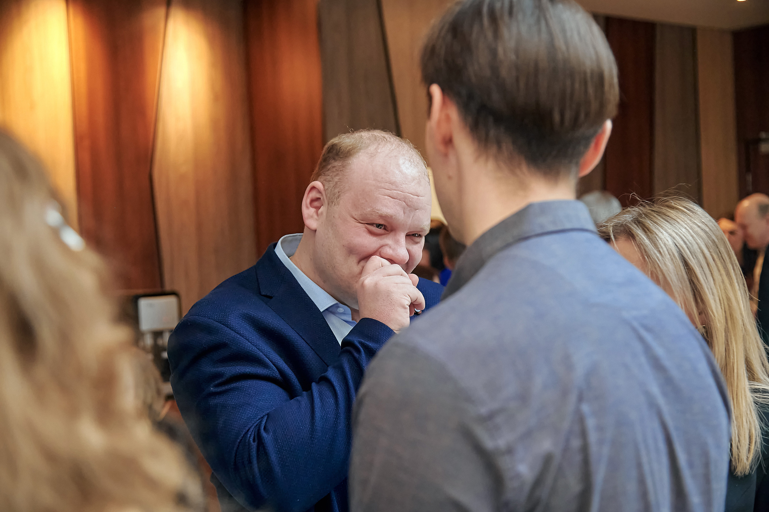 Портфолио репортажной фотосъёмки: SanDent в Novotel. Фотограф Яковлев Роман — Красноярск