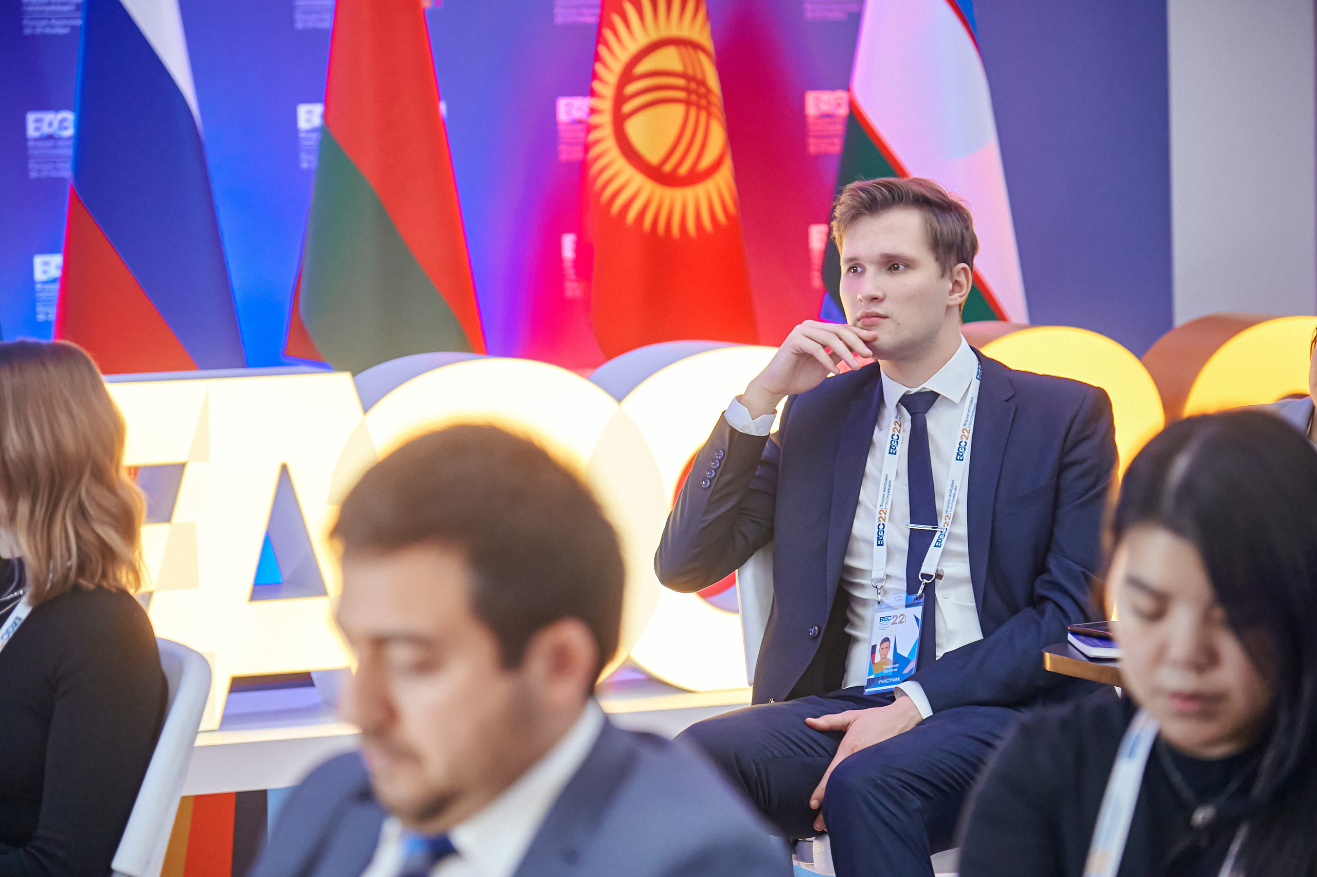 Портфолио репортажной фотосъёмки: Форум Молодых Госслужащих. Фотограф Яковлев Роман — Красноярск