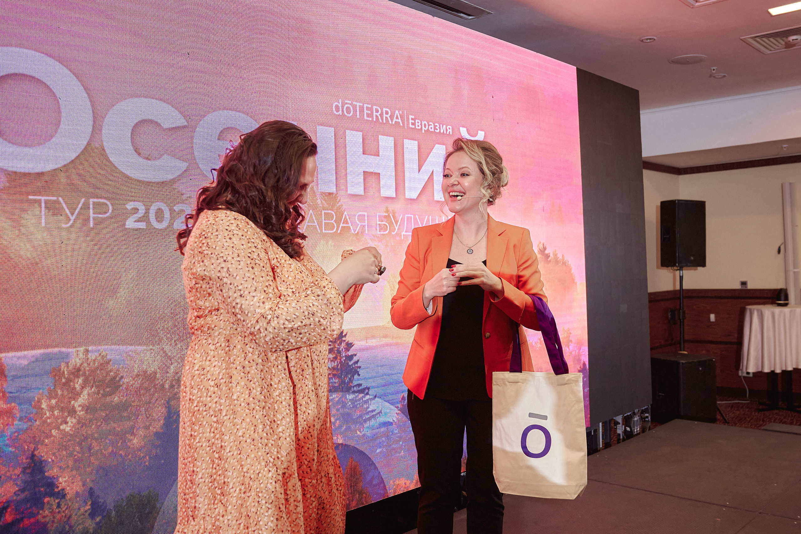 Портфолио репортажной фотосъёмки: "doTERRA" эфирные масла. Фотограф Яковлев Роман — Красноярск