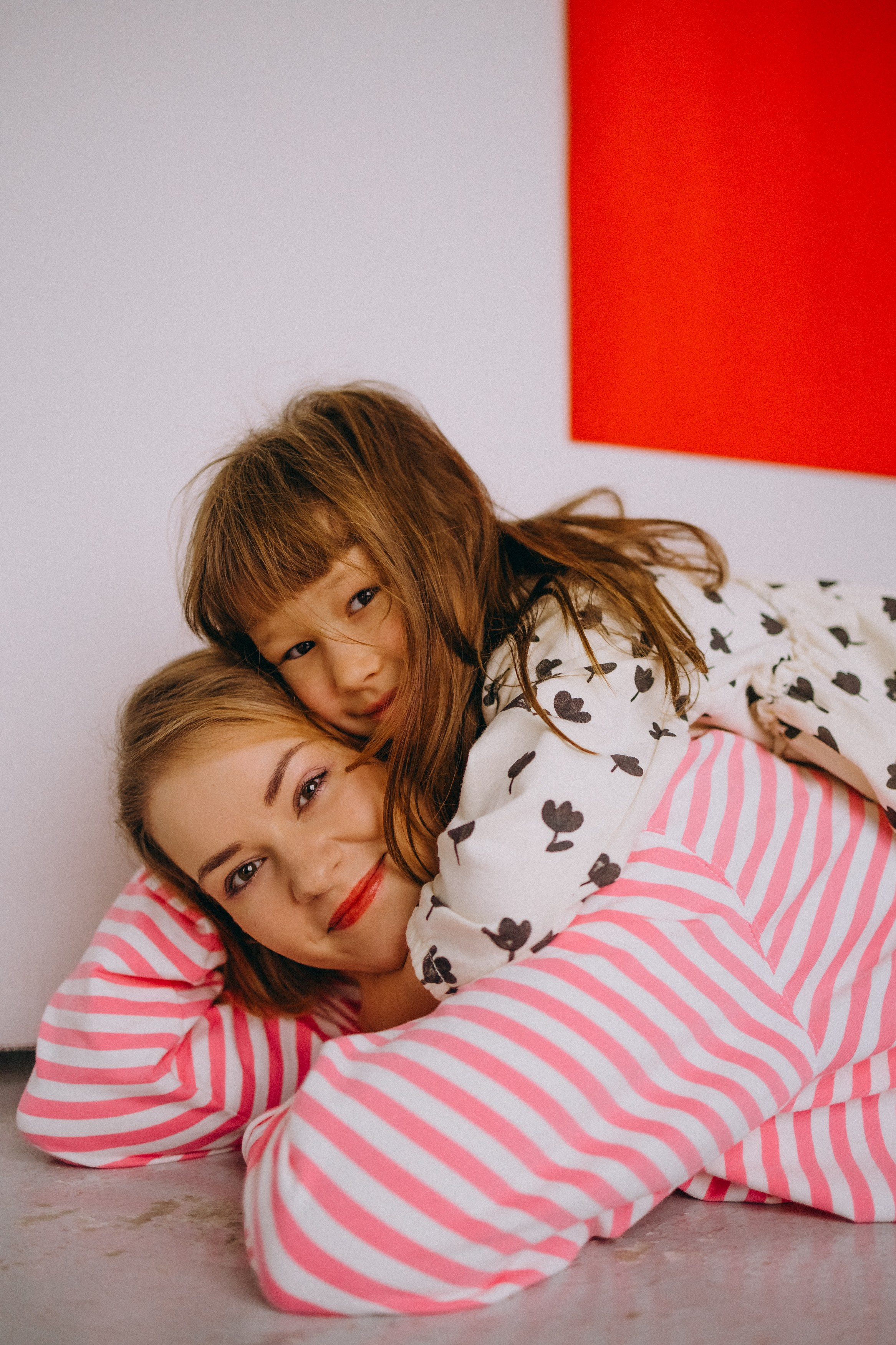 Мика Сара. Главная