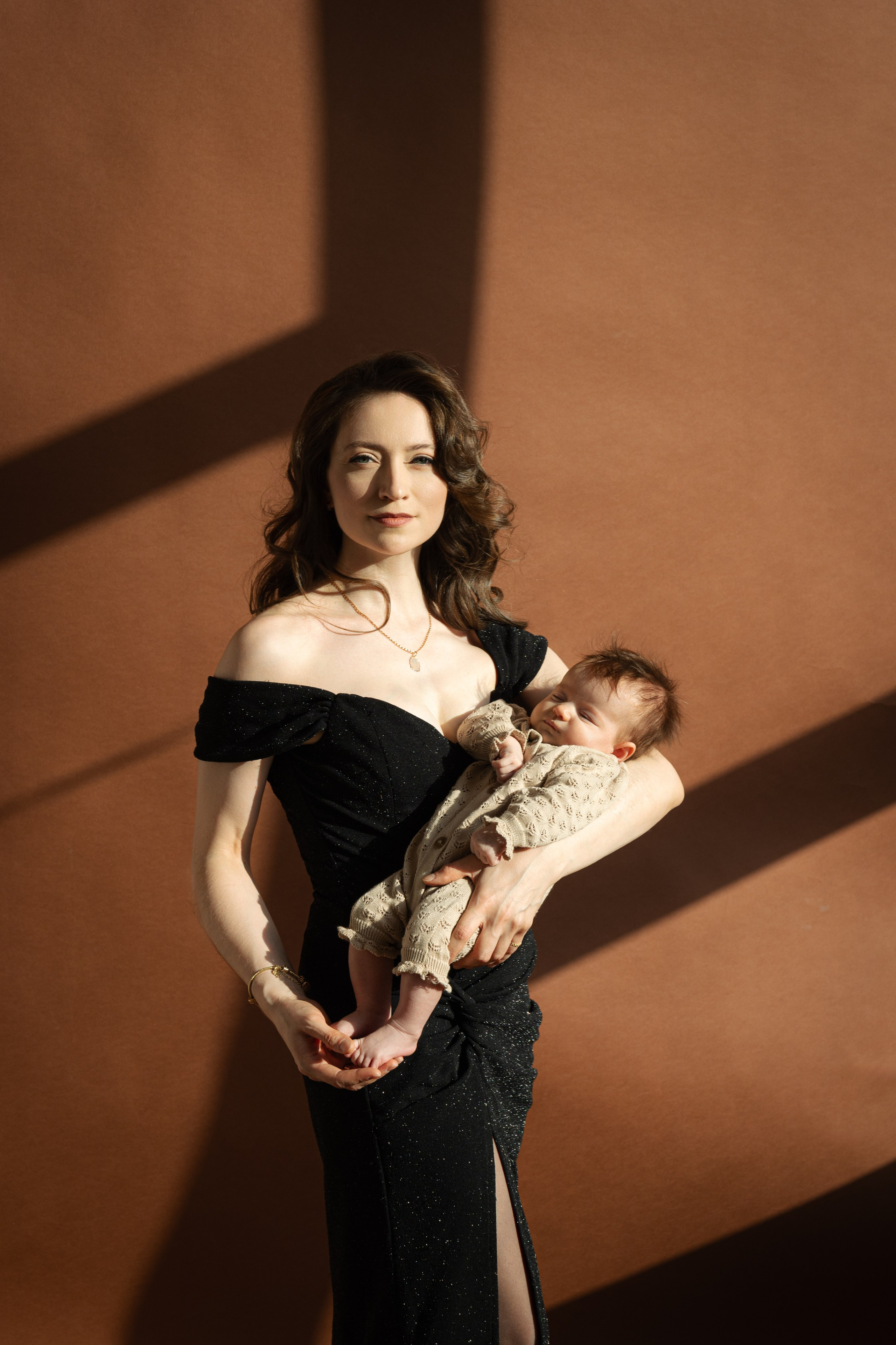 Вера, Светлана и Анастасия. That’s your photographer, Alexandra Andrushchenko