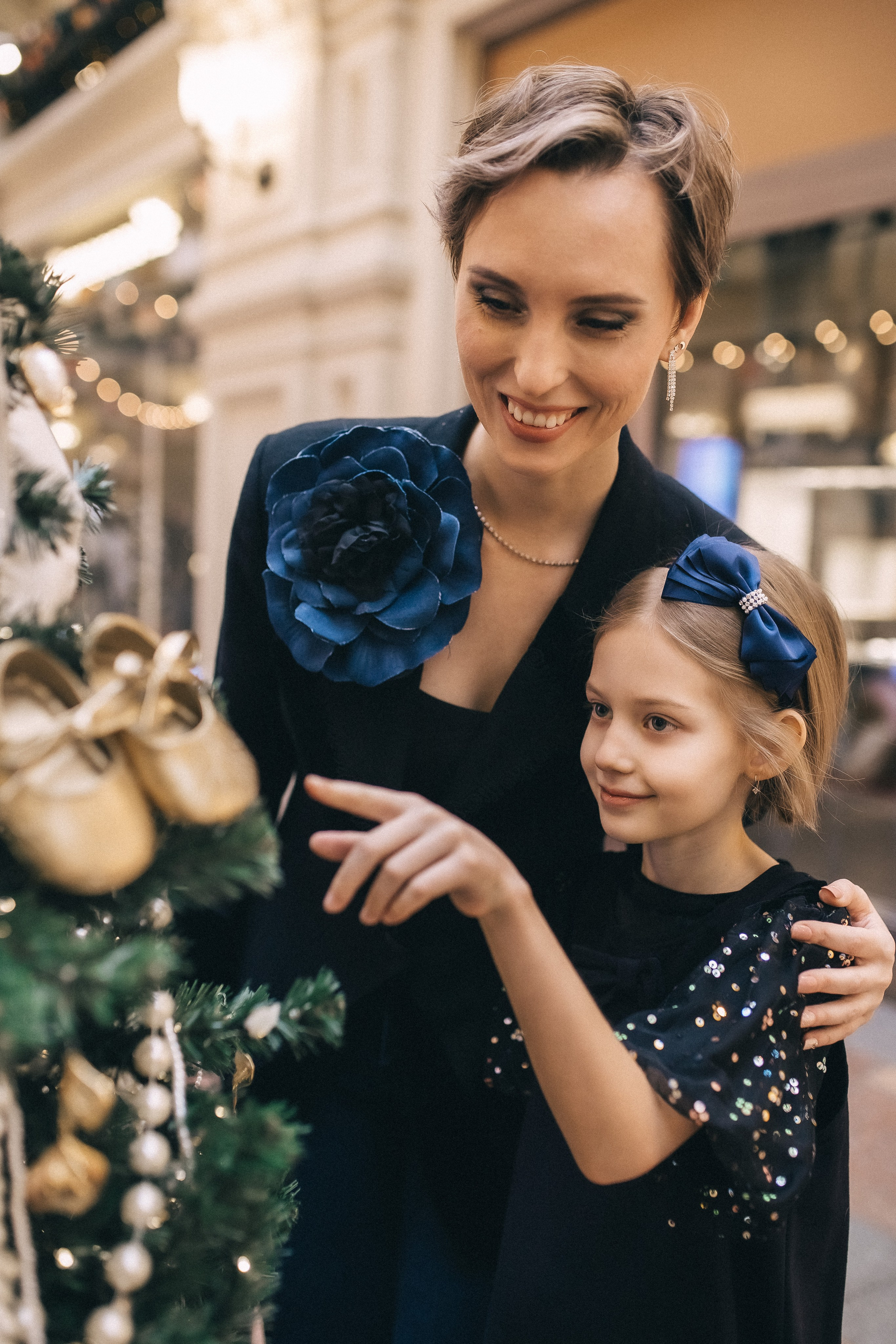 Новогодний ГУМ. Надя и Алиса!. Профессиональный фотограф, Москва |Видное Елена Елизарова