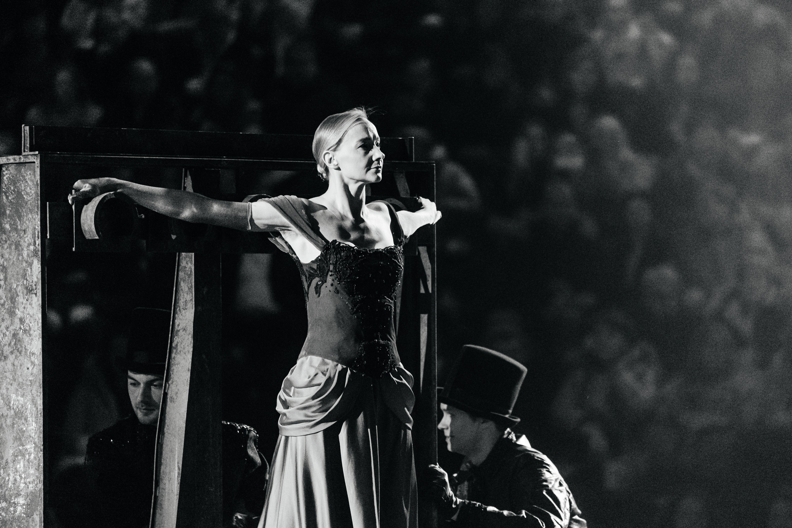 ШОУ Ильи АВЕРБУХА. ДИНА МИХНЕВА спортивный фотограф Москва