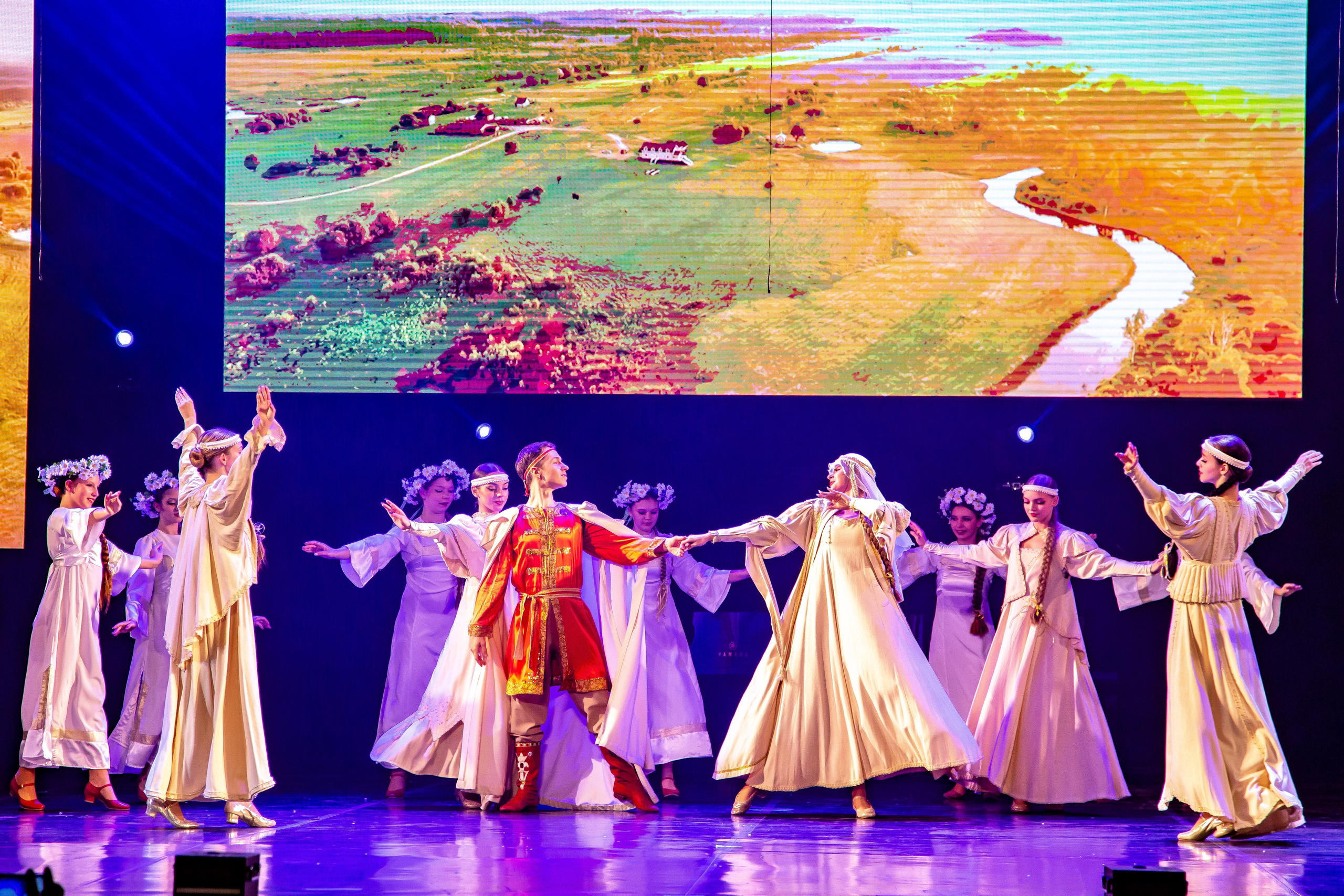 Закрытие года семьи в Сочи Зимний театр. Фотограф в Сочи Юрий Шептаев