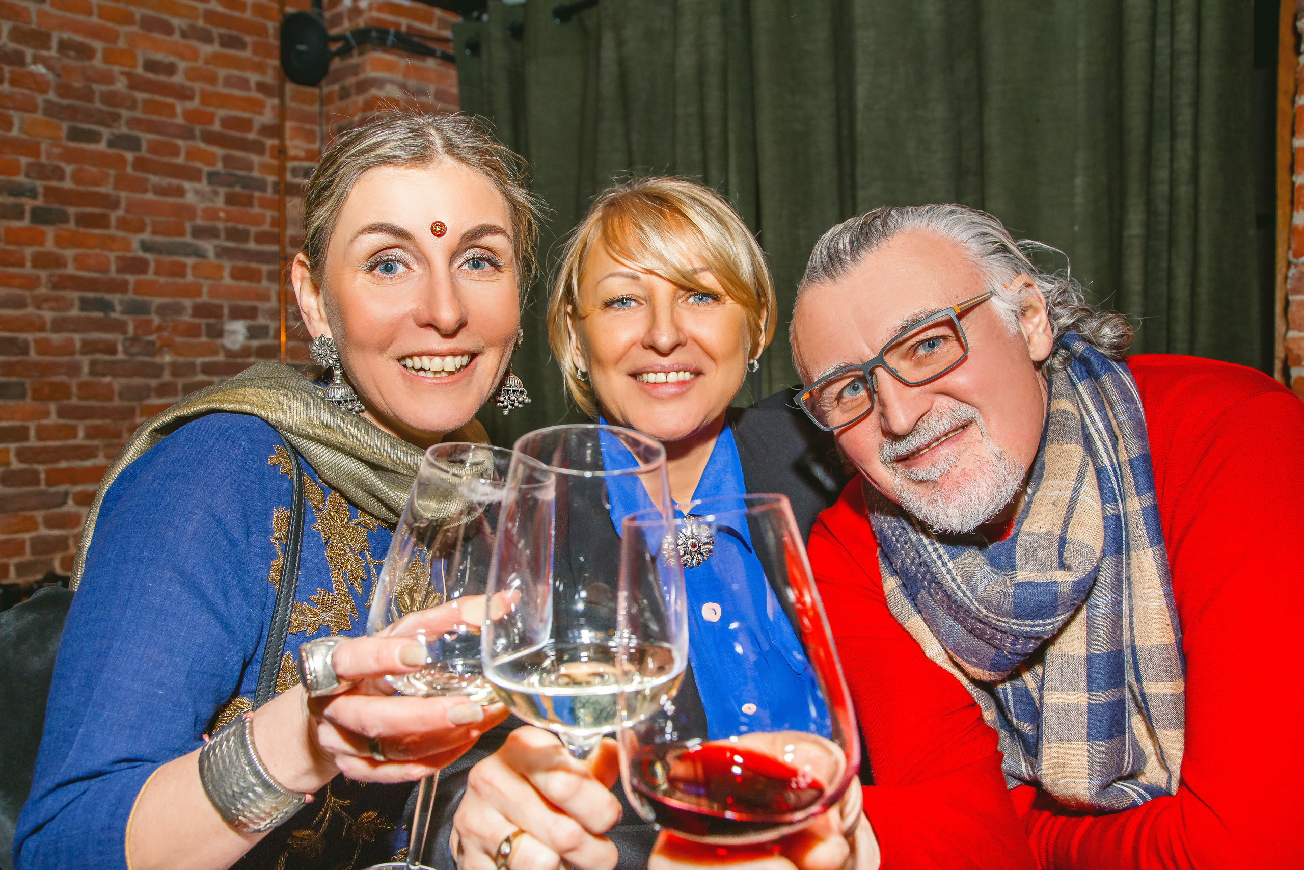 Александра День рождения ресторан. Главная