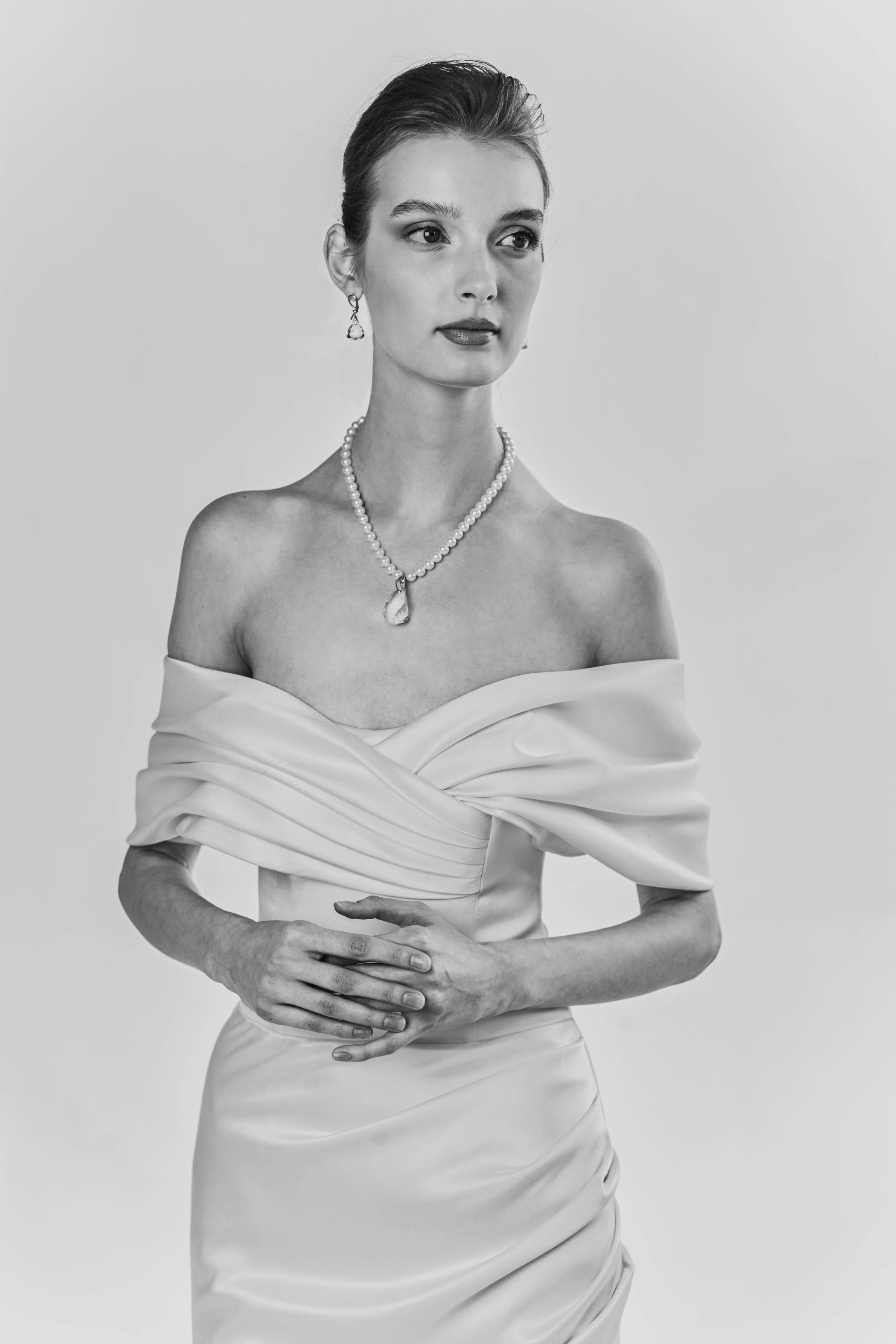 Дивайн. Свадебный салон-ателье Бонжур в Минске Bonjour