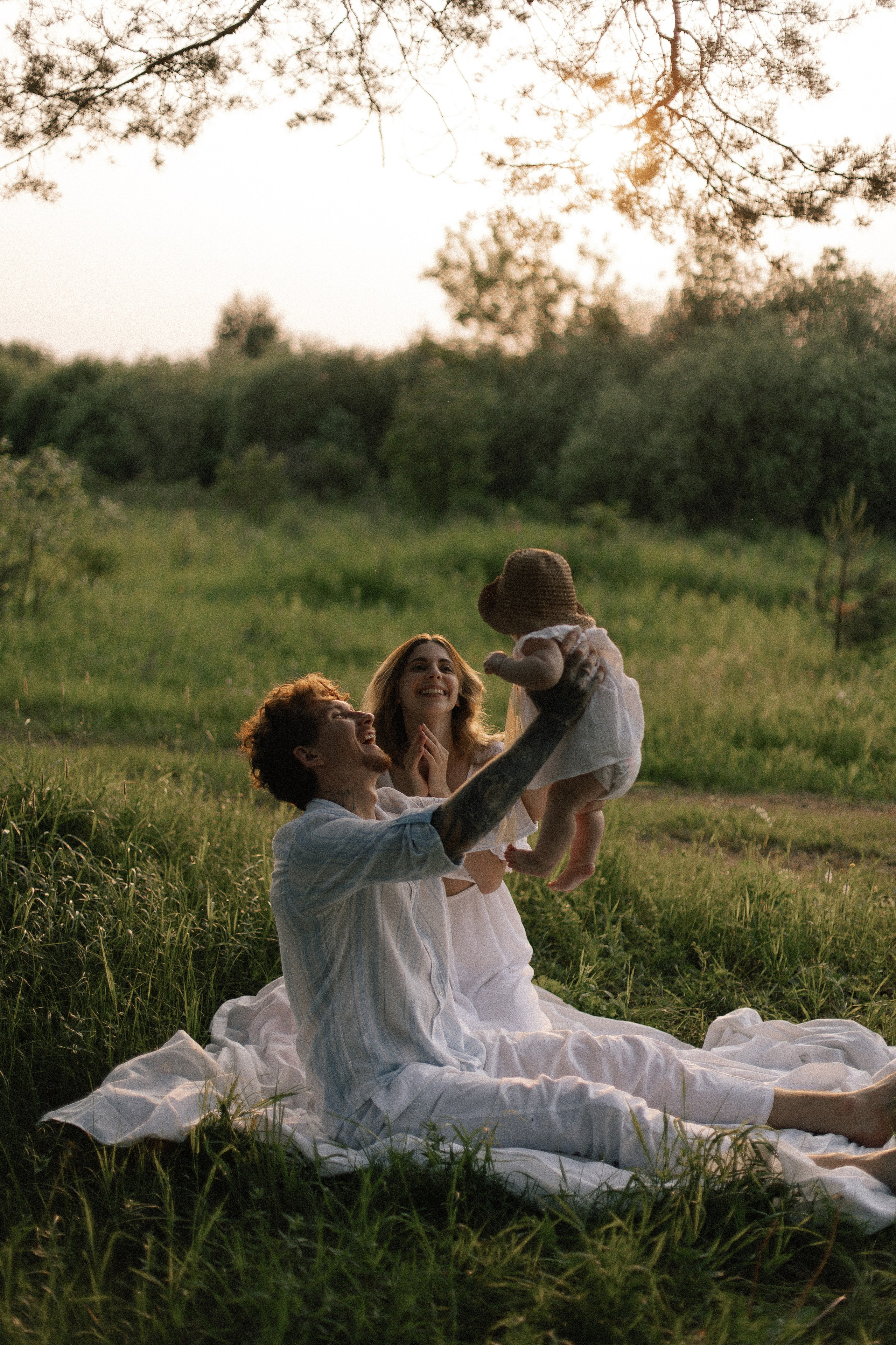 Влада, Валентин и Лея