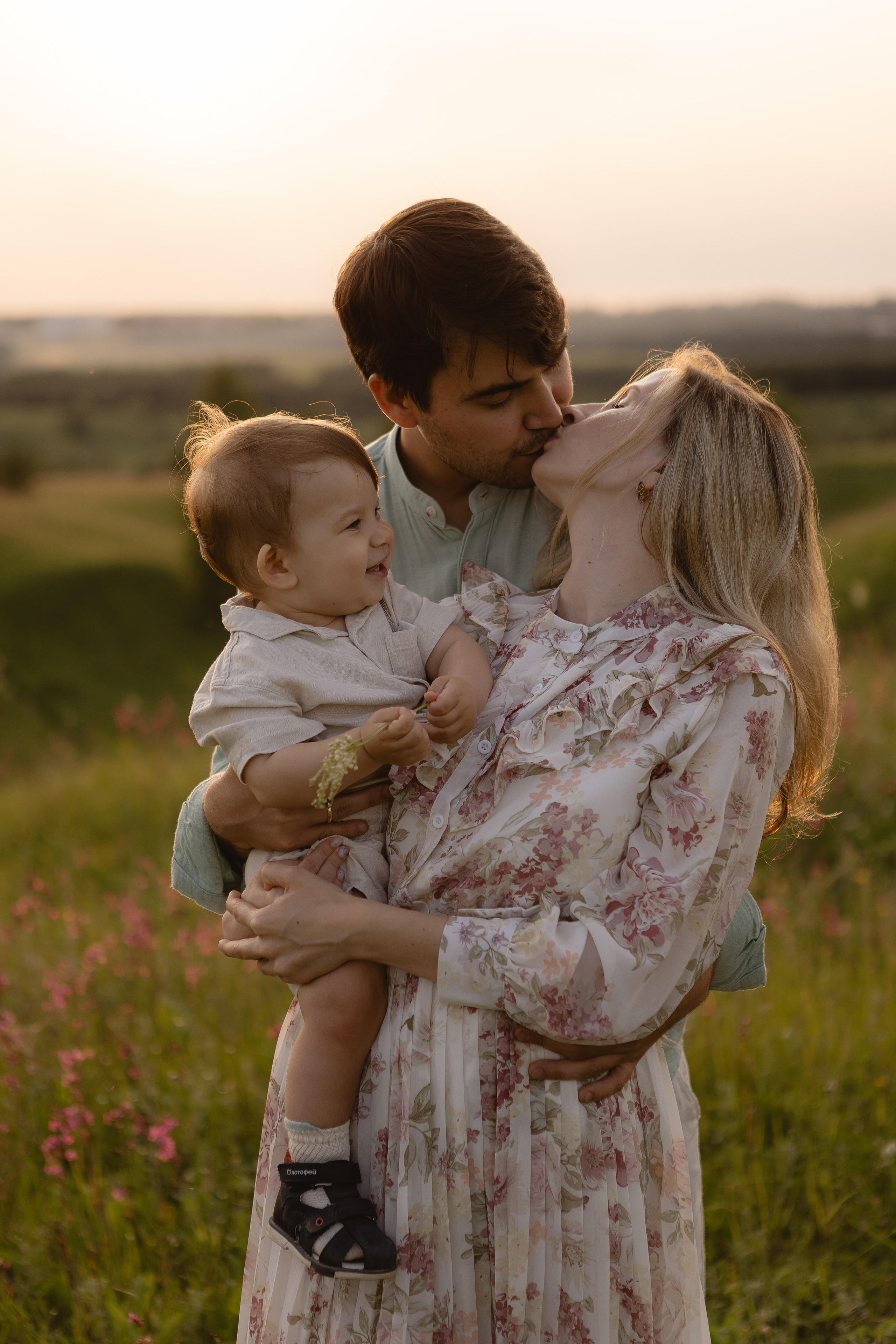 Анастасия с любимыми. Фотограф в Казани.Снимаю индивидуальные портреты, love story и свадьбы