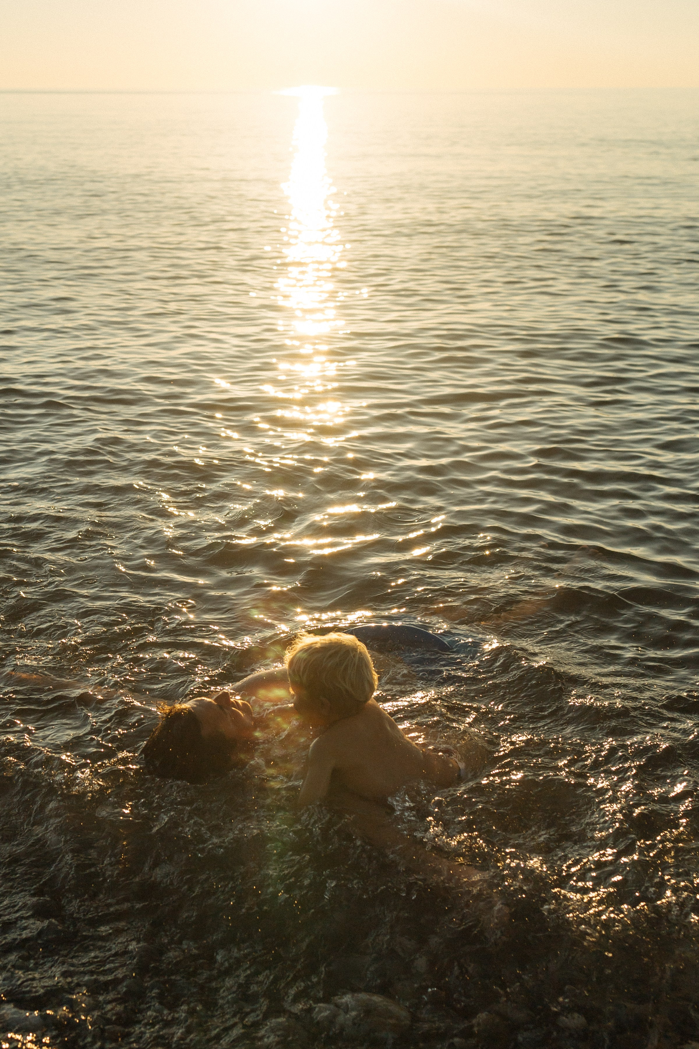 Виталий и Эрнест. Фотограф Наталья Гончарова. Снимаю живые портреты в Алматы