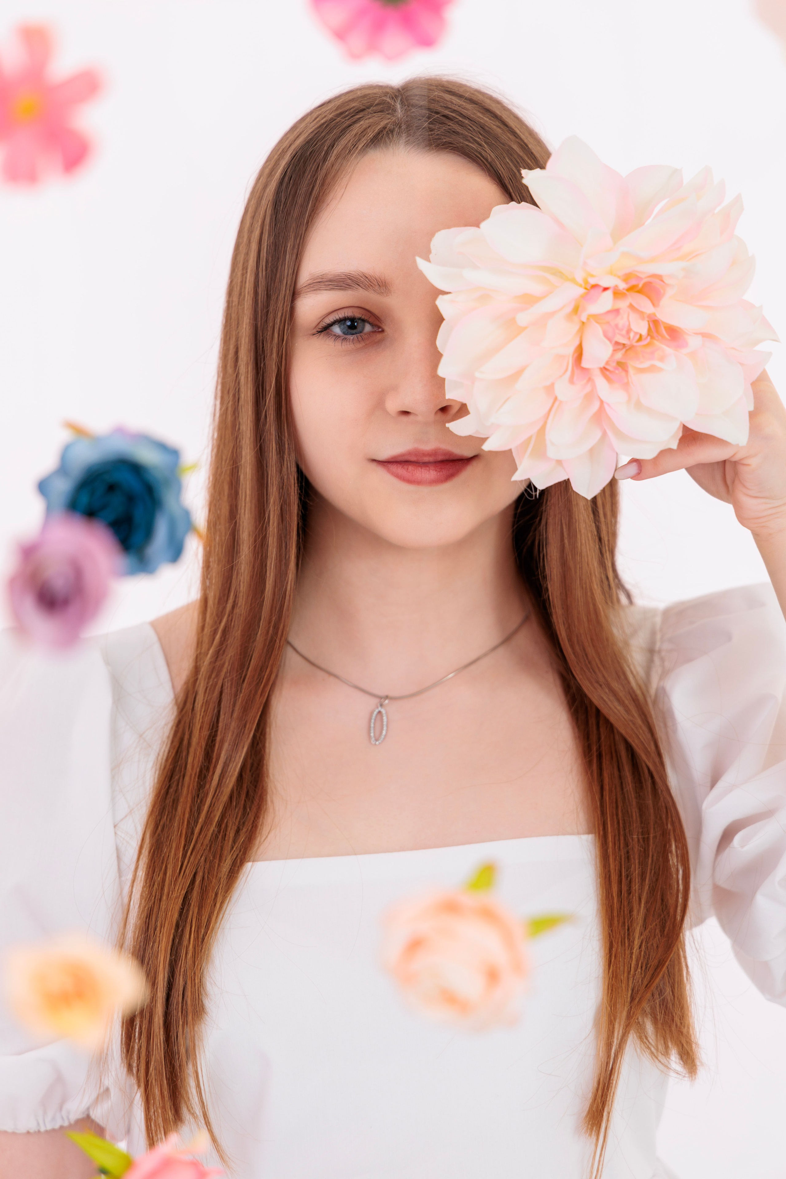 Индивидуальная фотосессия в студии Гуково. Фотограф Гуково Григорий Новиков novikov.foto