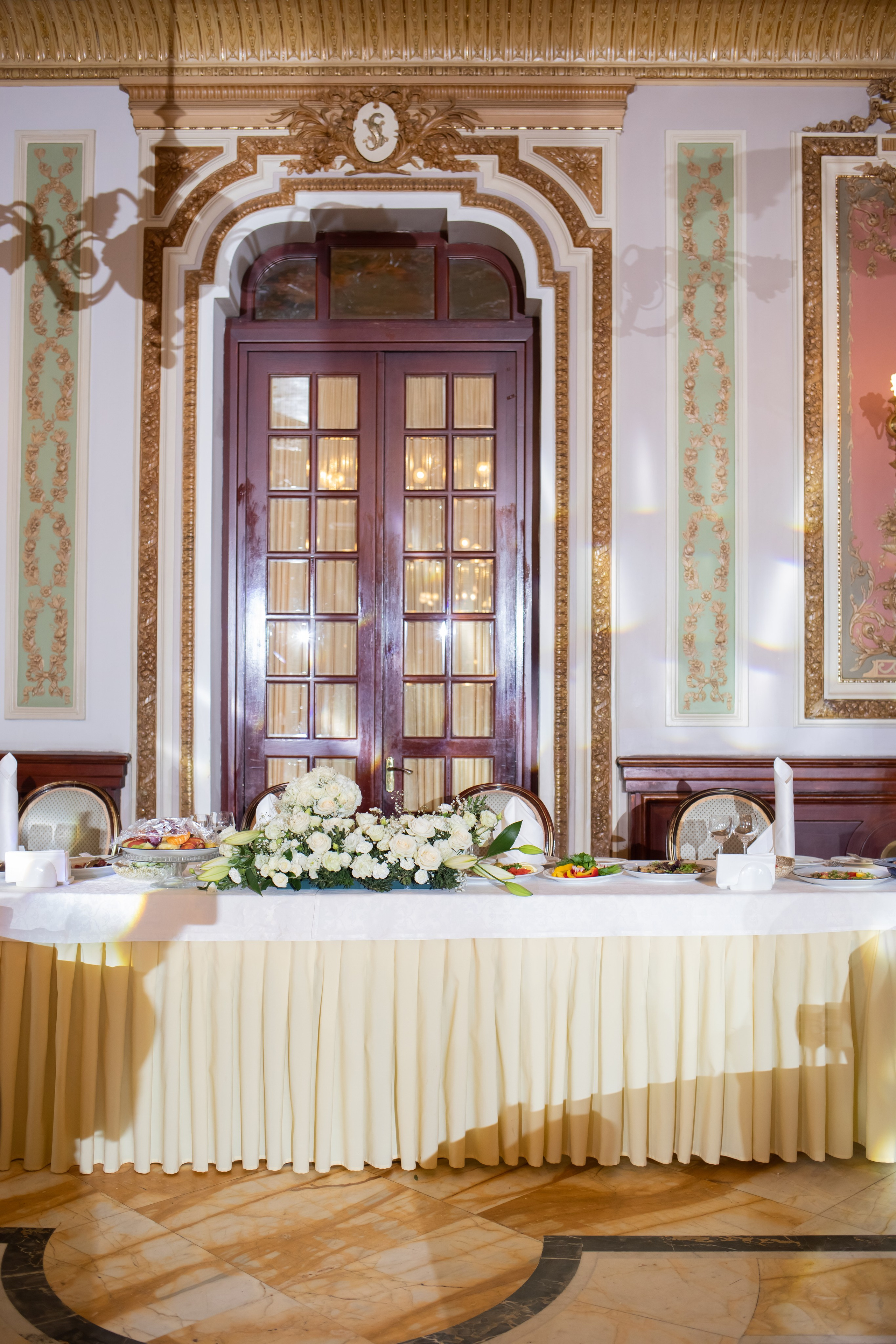 Николай и Дарина, Savoy. Свадебный и семейный фотограф в Москве Евгения Лисина