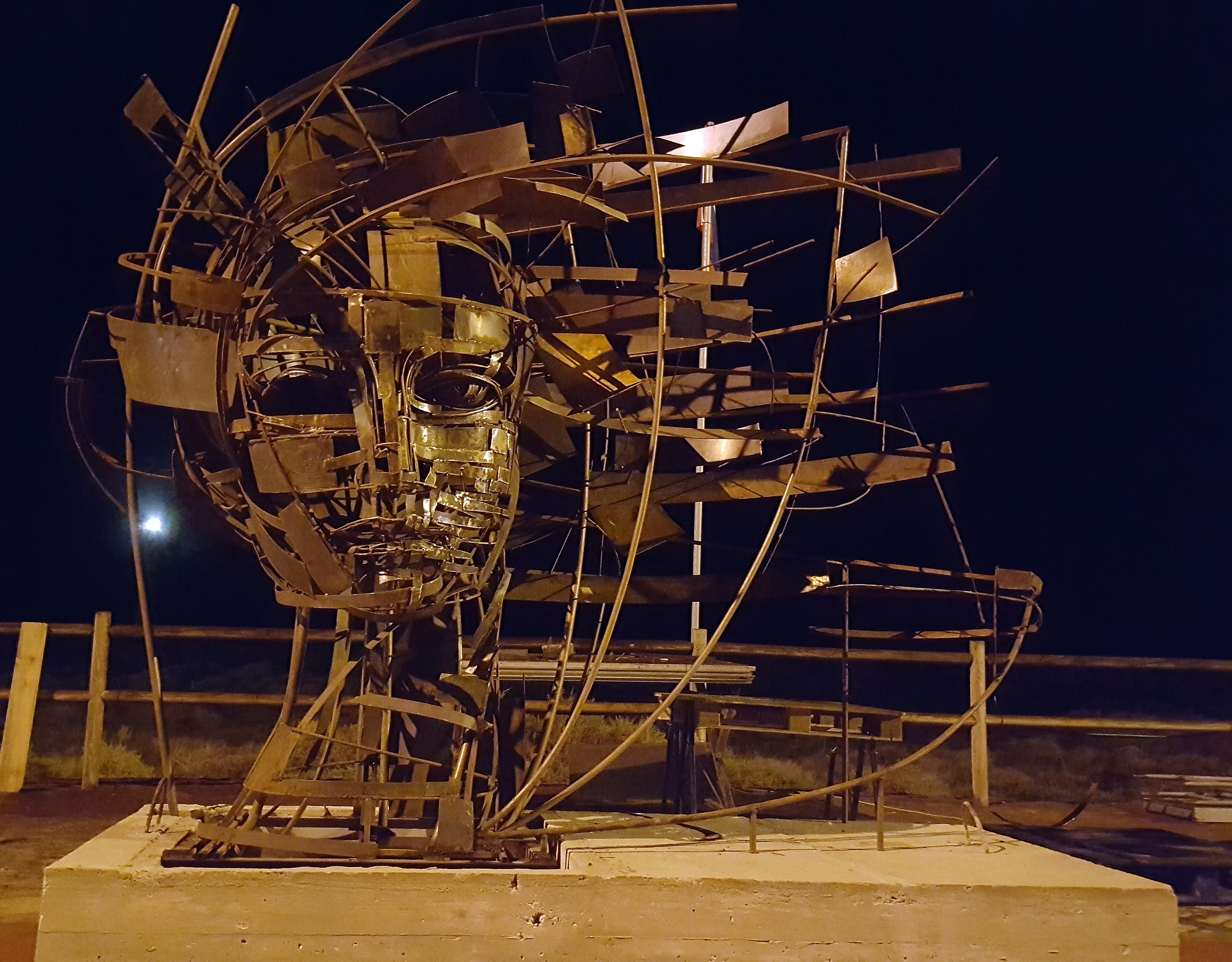 Фуэртевентура /Испания/Канарские острова/2016. Художник — скульптор Антонина Фатхуллина