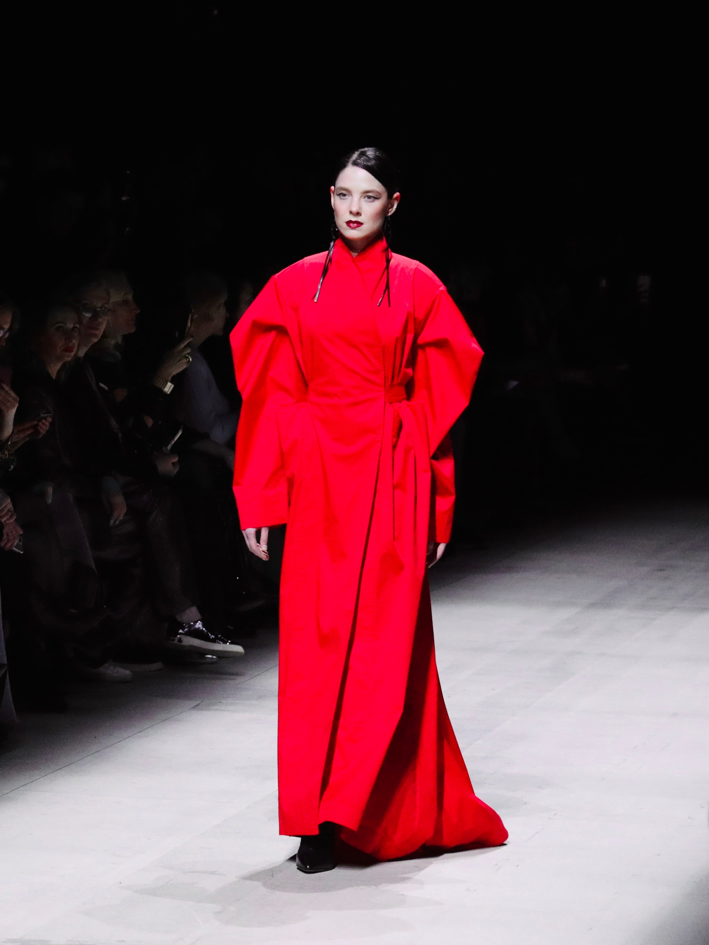 Фото с показа Darya Kipriyanova MFW 17.03.2026. Фотосессии и репортаж — Фотограф в Москве — Рина Серёгина