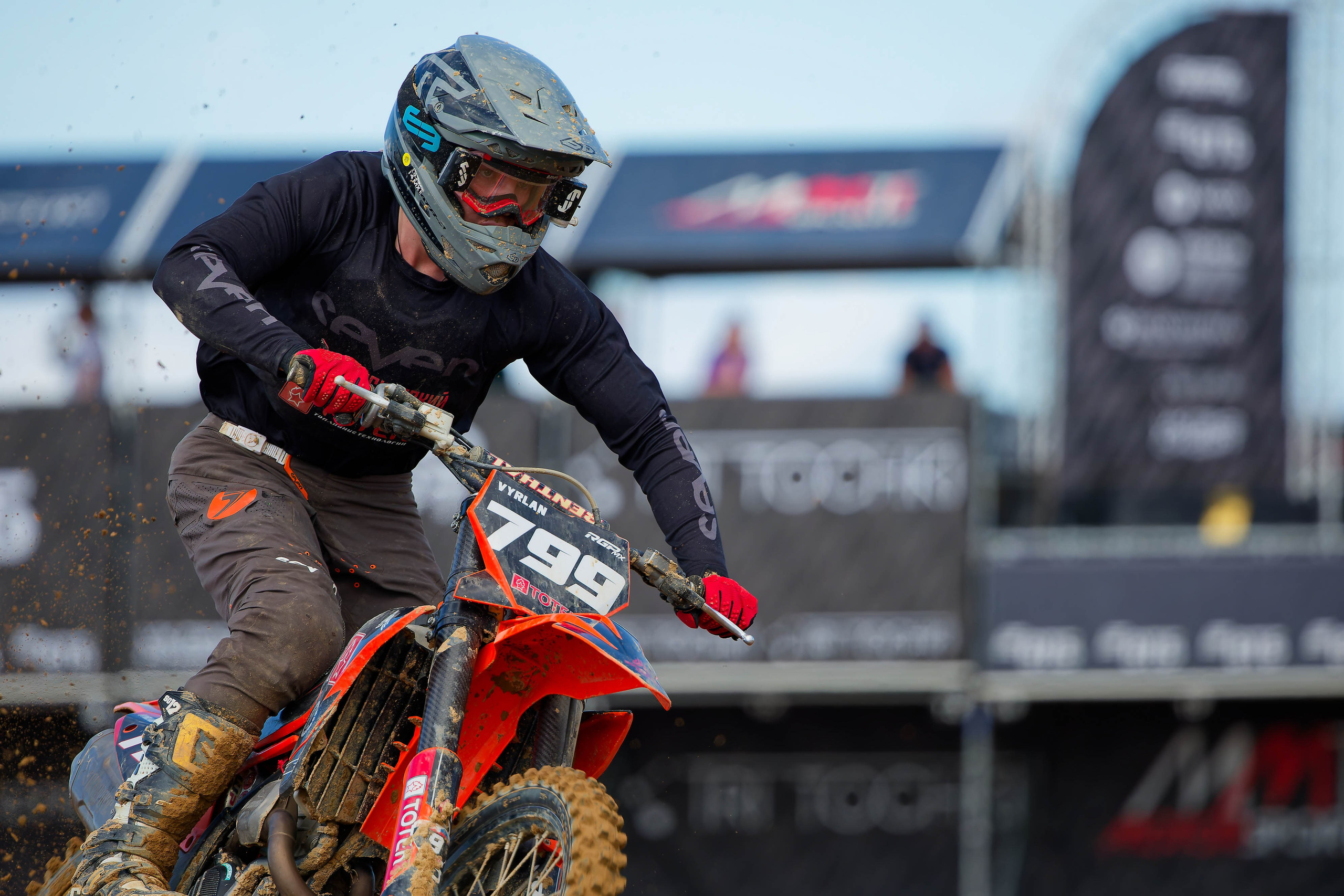 4-й этап Чемпионата России по мотокроссу серии RGP MX. Спортивный фотограф в Санкт-Петербурге Илья Vacool