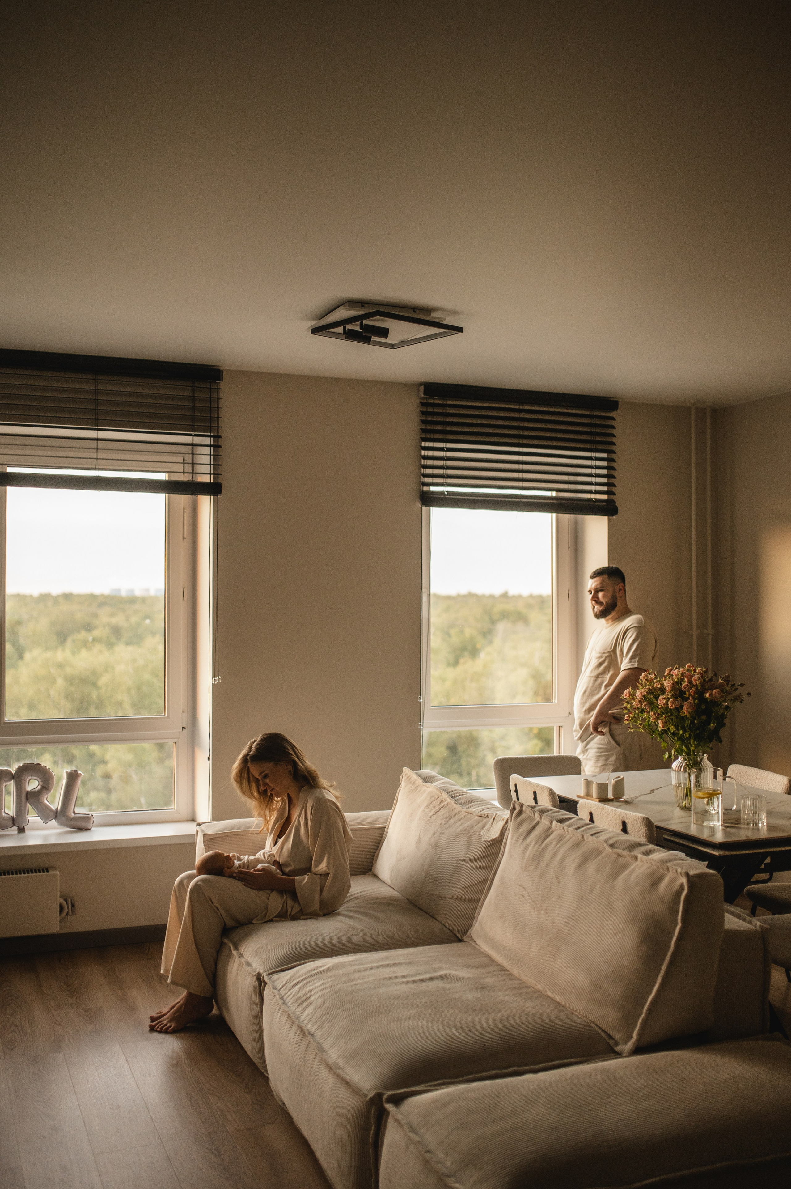 Ньюборн фотосессия в стиле лайфстайл Москва. Семейная фотосессия Бутово Москва фотограф Алина Морщагина