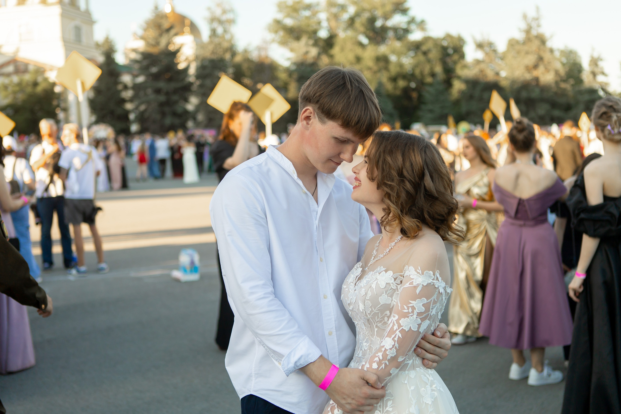 Выпускной Гимназия 12 2024 г. Свадебный и портретный Фотограф в Липецке Дмитрий Котюков