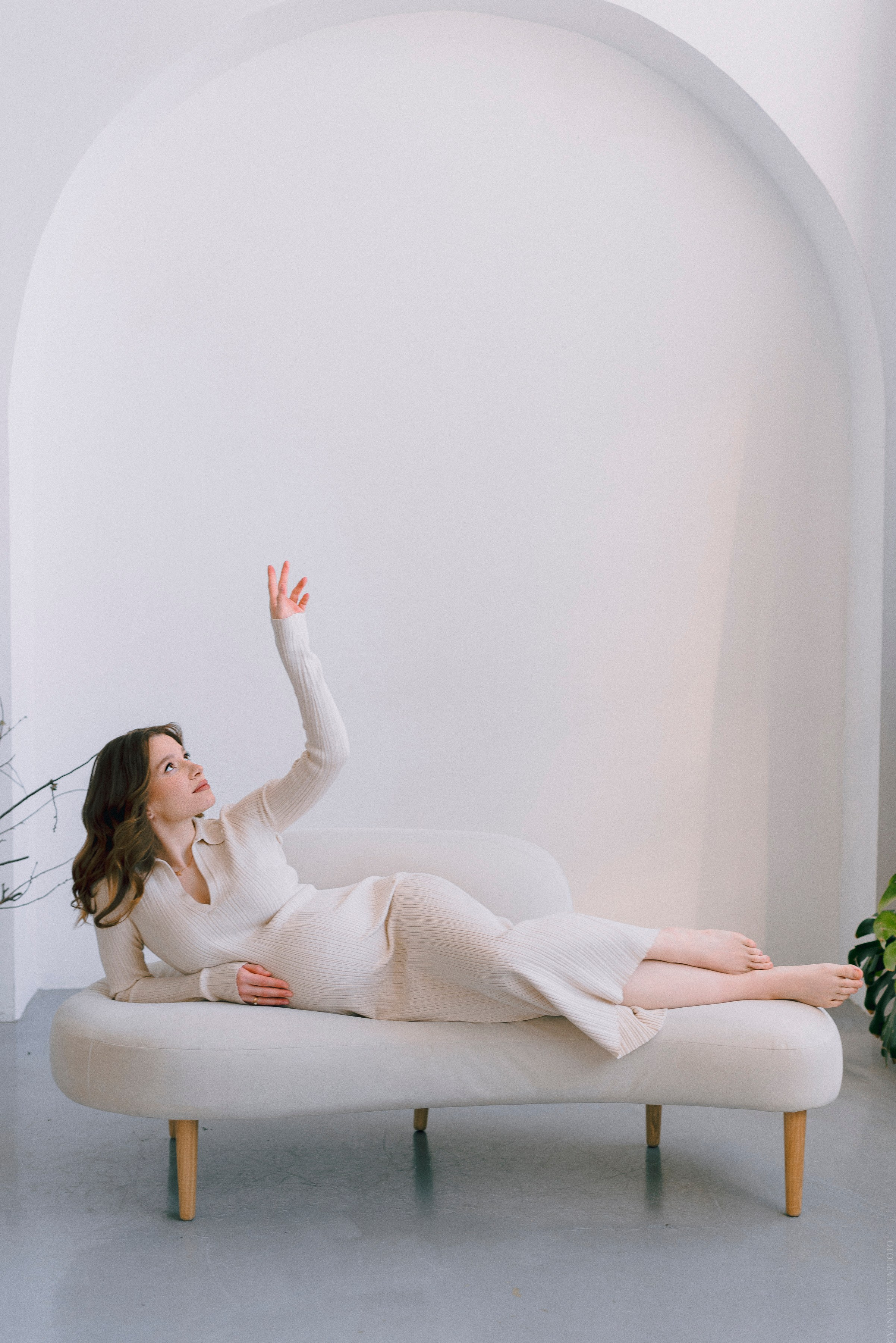 модная стильная съемка беременности