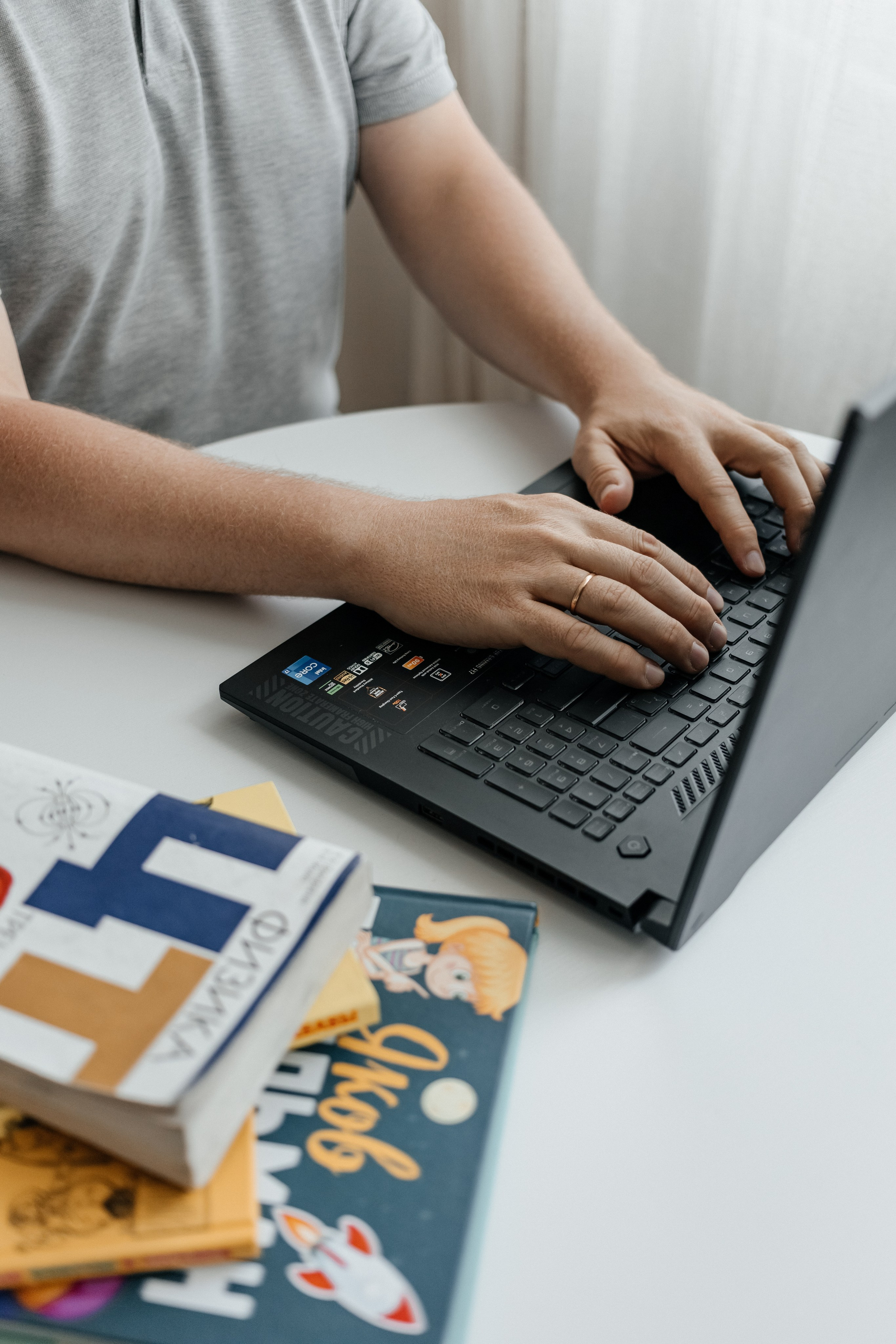 Контентная фотосессия для репетитора по физике. КОНТЕНТ ФОТОГРАФ