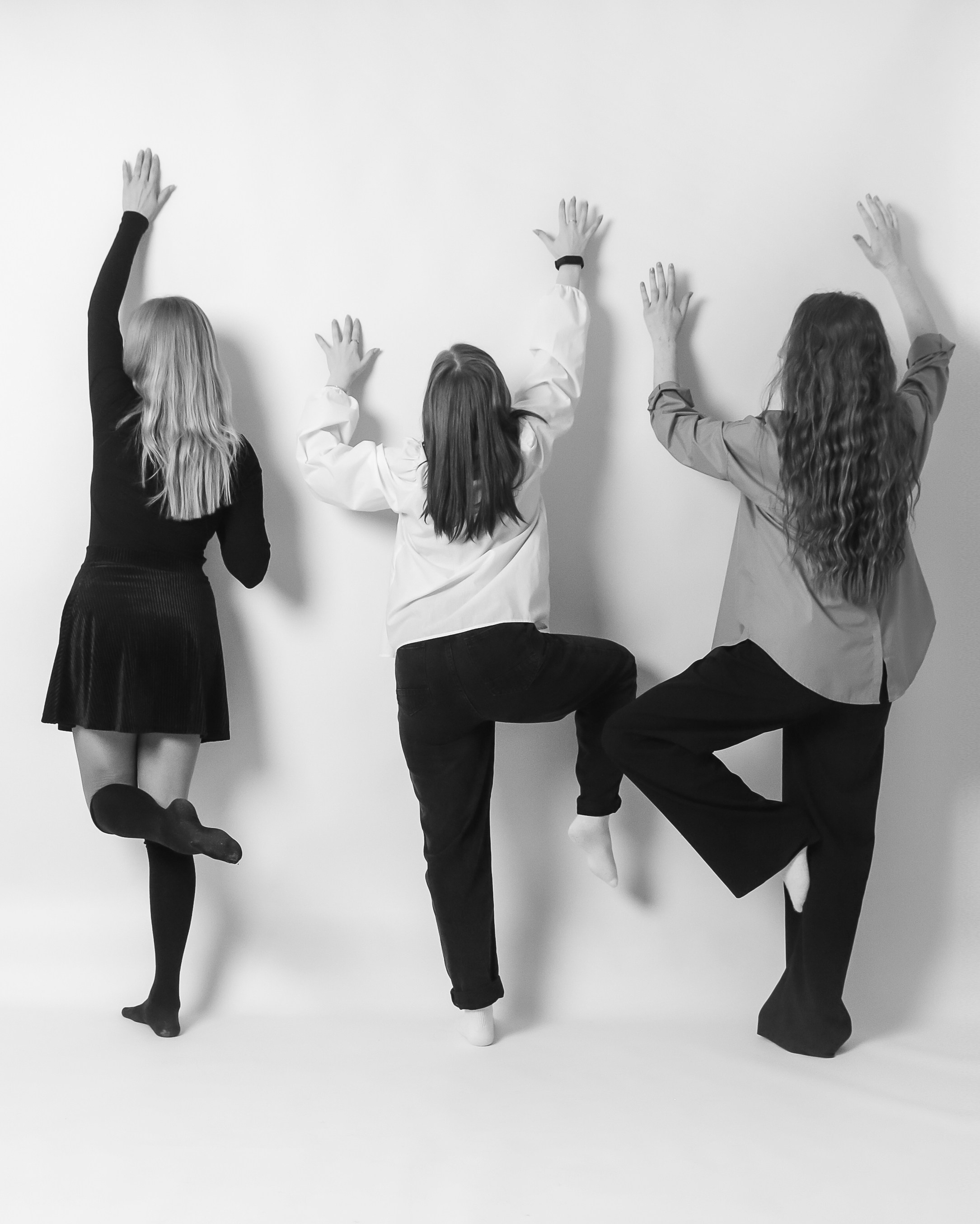 Девичник в честь дня рождения одной из подруг. Фотостудия Автопортретная № 2 в Ижевске