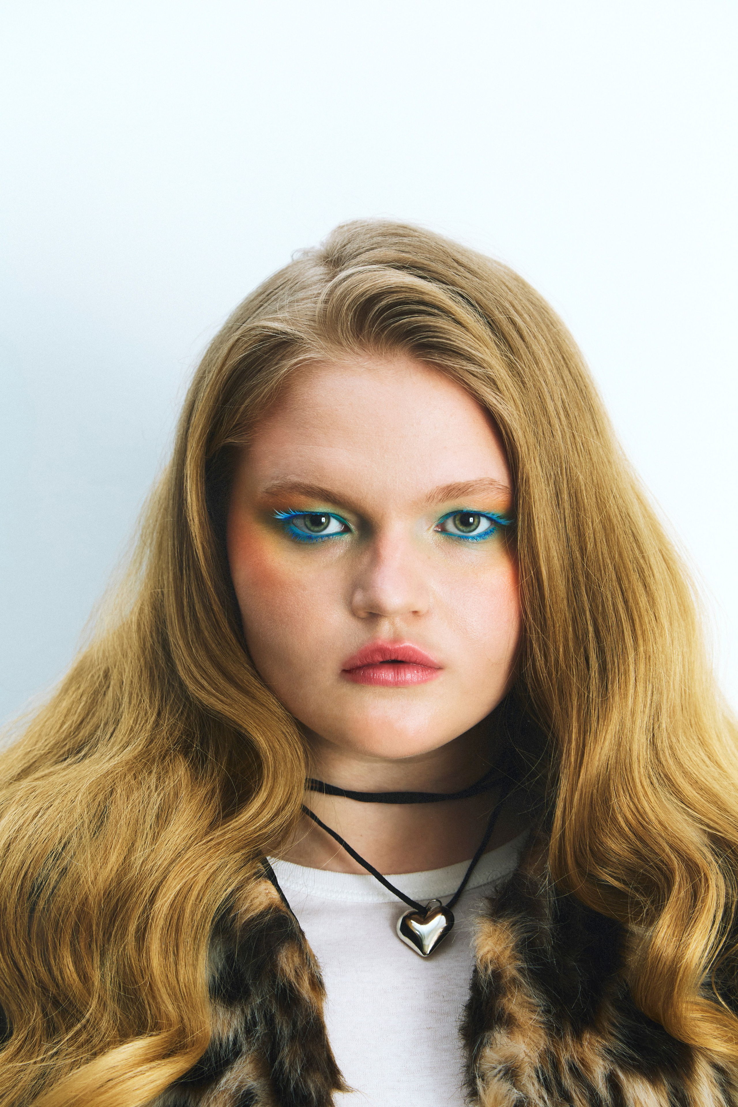 Valentines adventures. Arina Kharakhashian