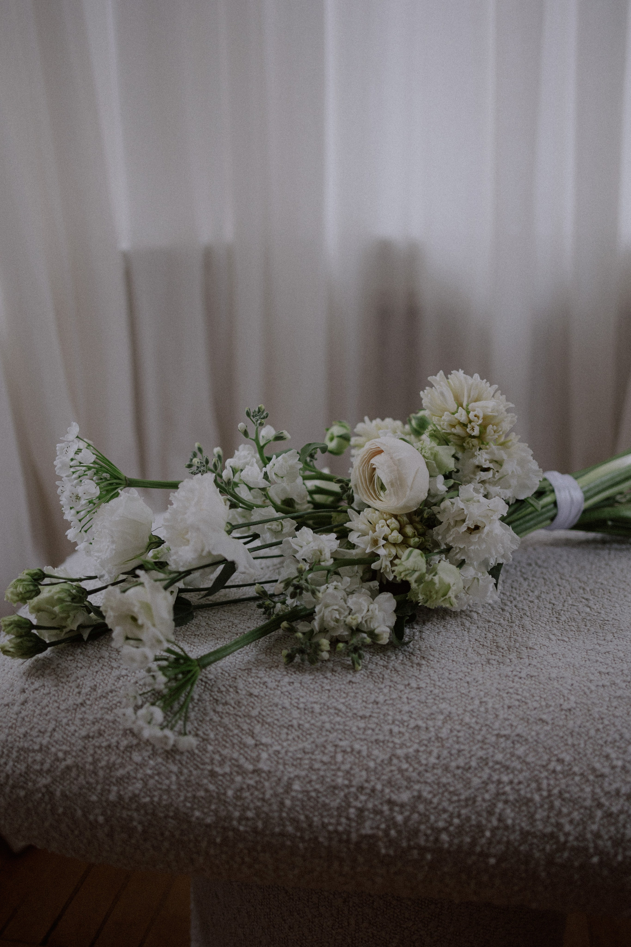 Свадебная фотосессия в студии в Москве. Свадебный фотограф в Москве. свадебная фотосессия Москва. Утро невесты Москва. Фотограф в Москве Валерия Рожкова