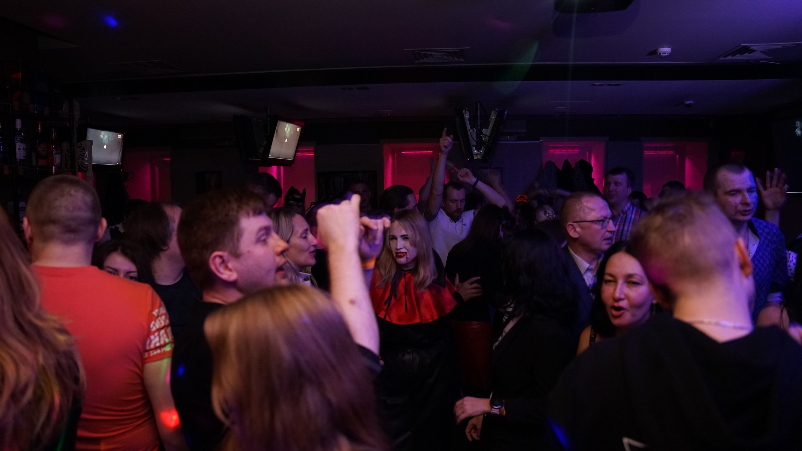 Возвращение зловещих попотрясов. Клубная вечеринка | 28.10.22. Галерея Фантим