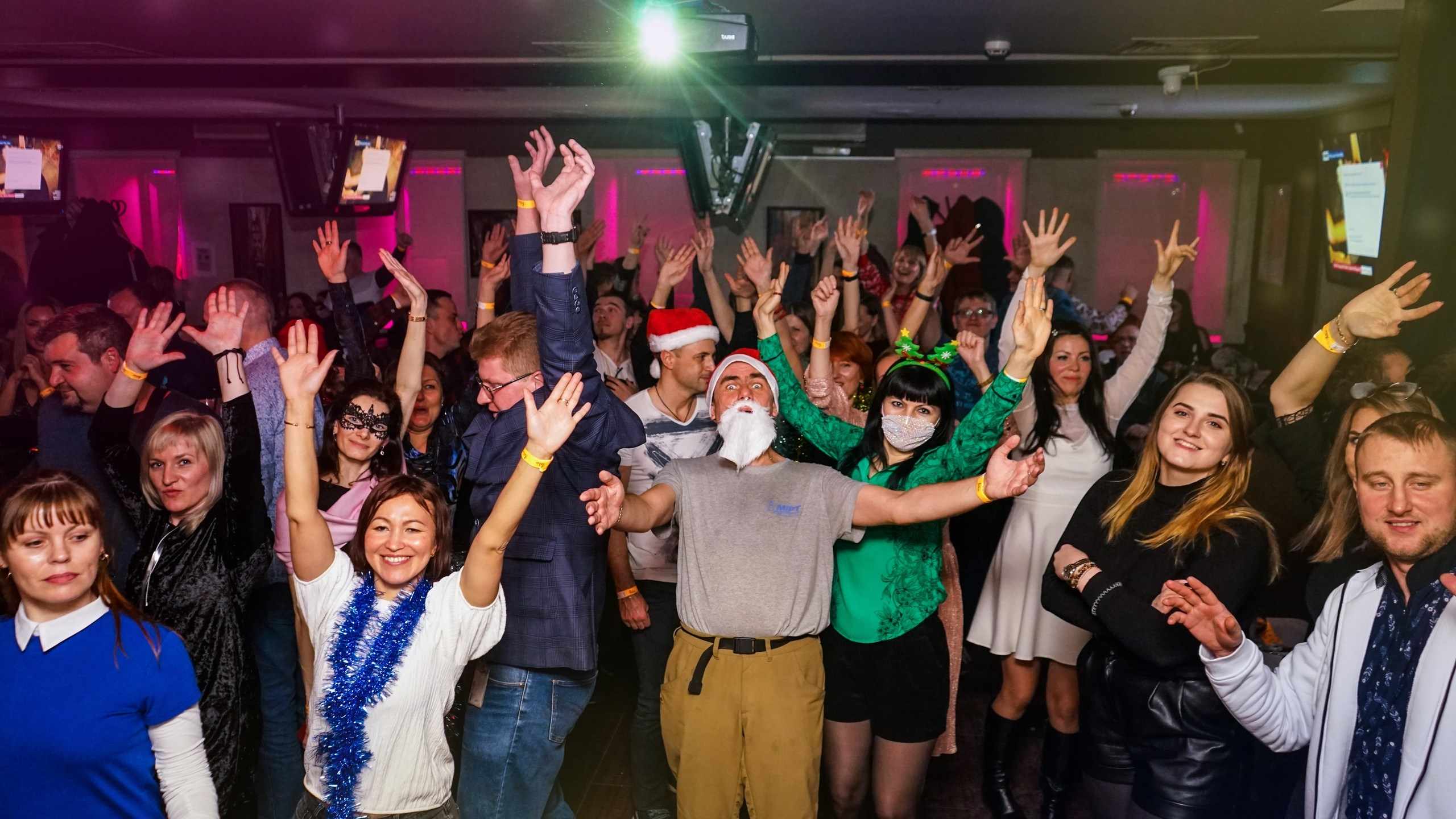 Клубная вечеринка «Новогодний корпоратив» | 26.12.2020. Галерея Фантим