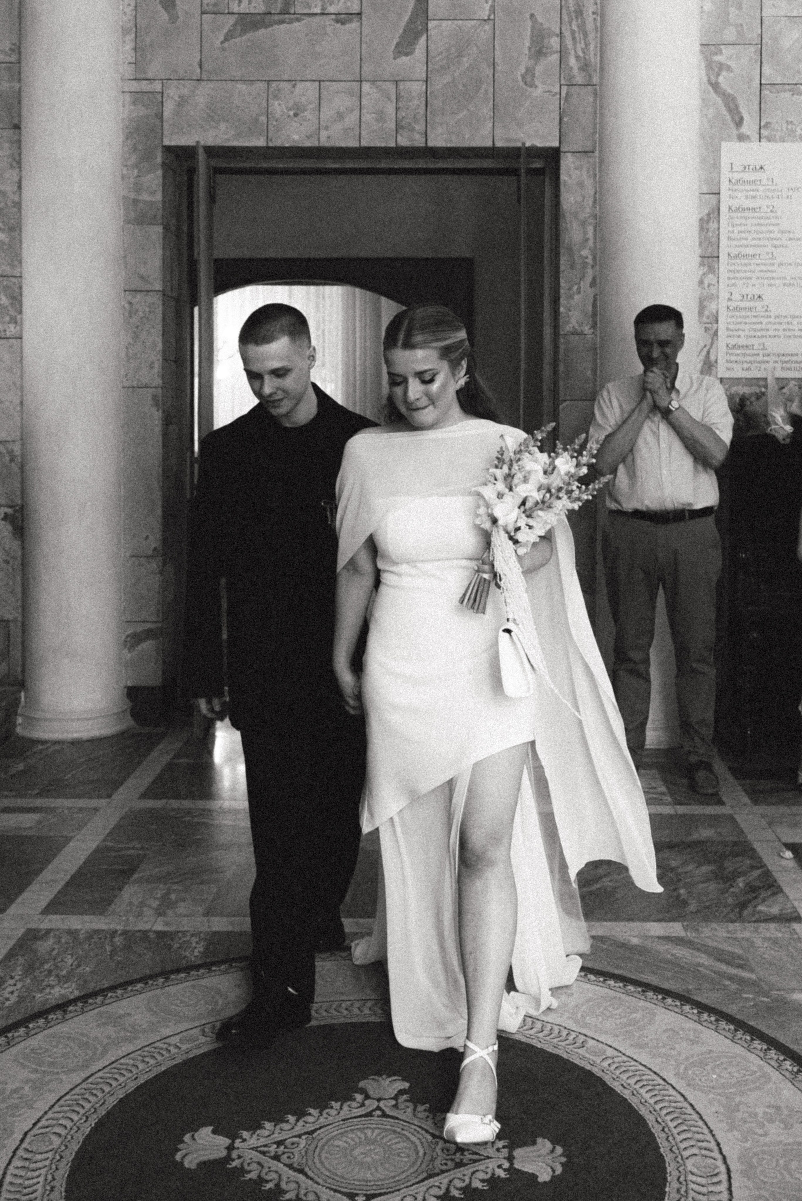 Свадебная прогулка и роспись в Кировском ЗАГСе