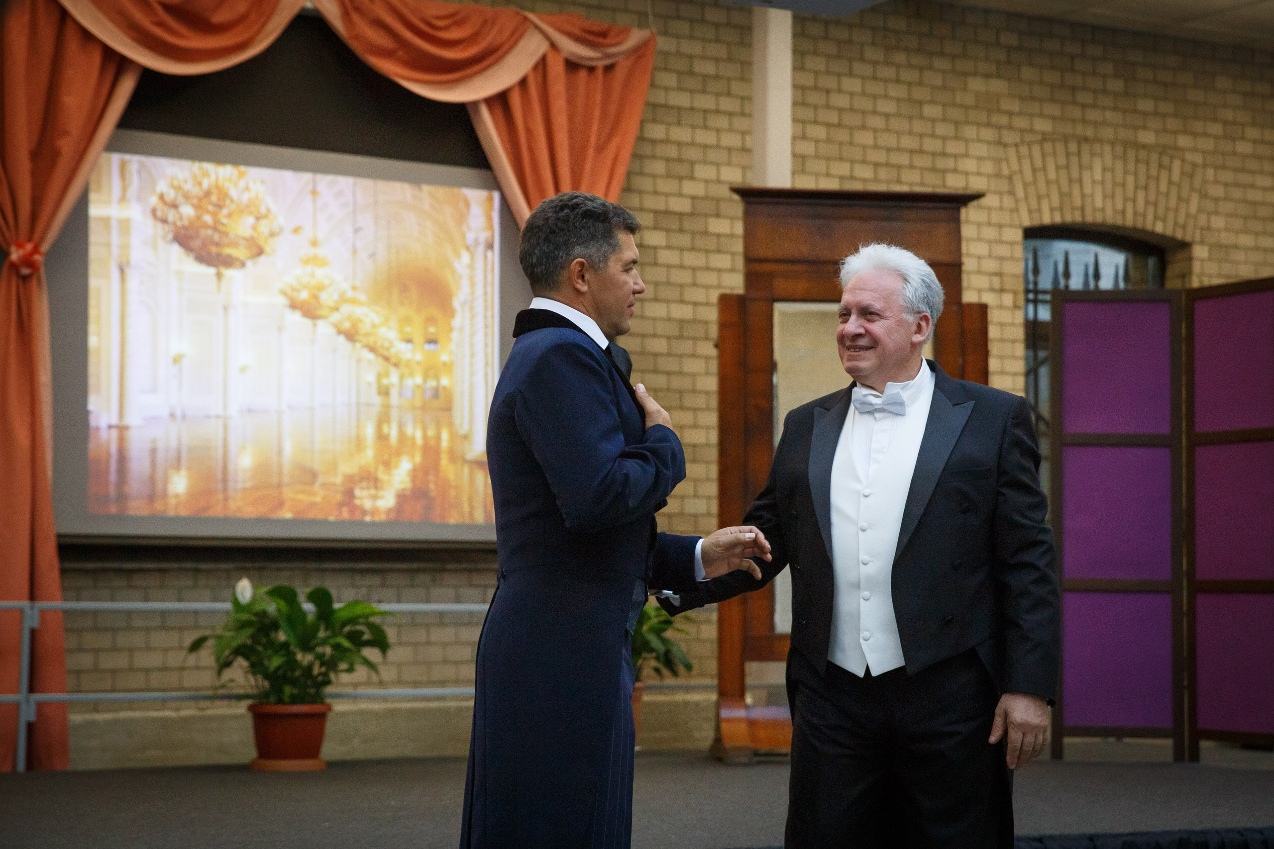 Анонс фоторепортажа со спектакля-оперы «Евгений Онегин». Художественный и репортажный фотограф в Санкт-Петербурге Виктория Никитина