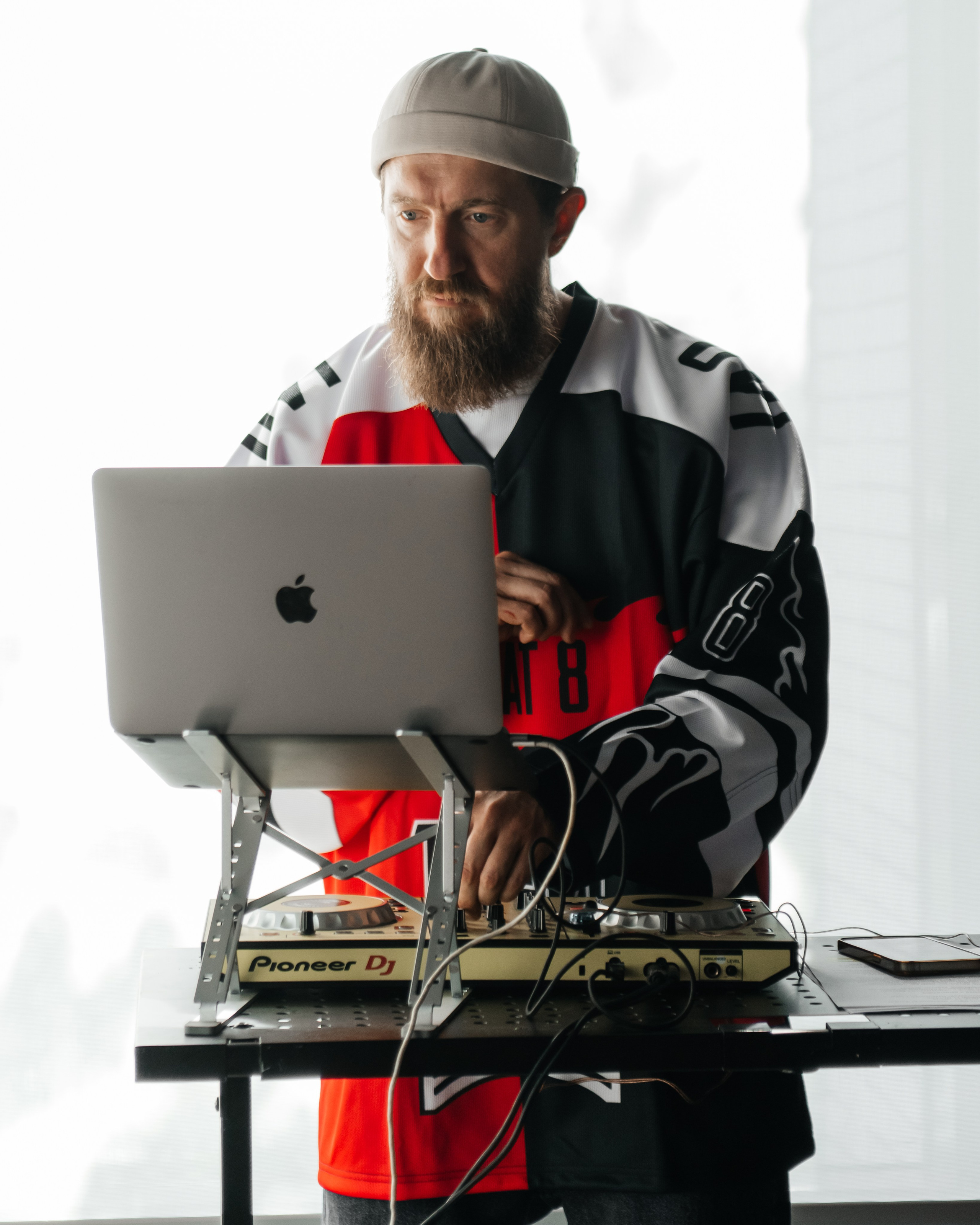 Открытие пространства ОfИС ОВИ х FONBET. ДИНА МИХНЕВА спортивный фотограф Москва