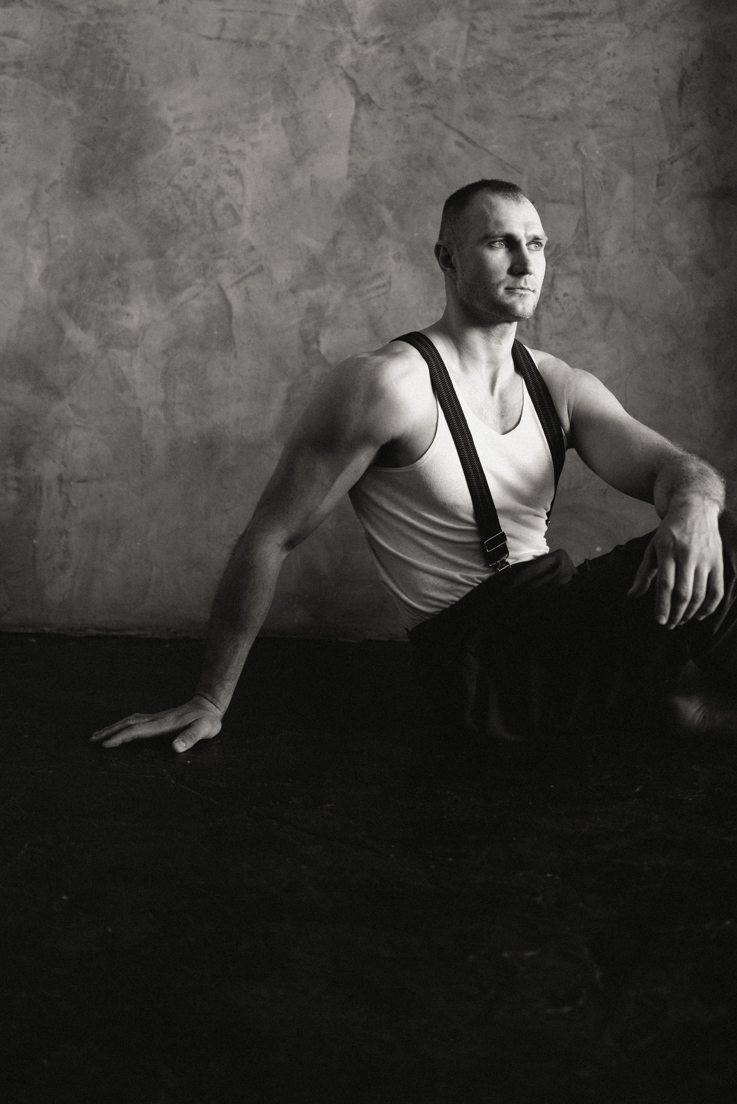 Andrey. I am Diana, a portrait photographer. I take pictures around the world