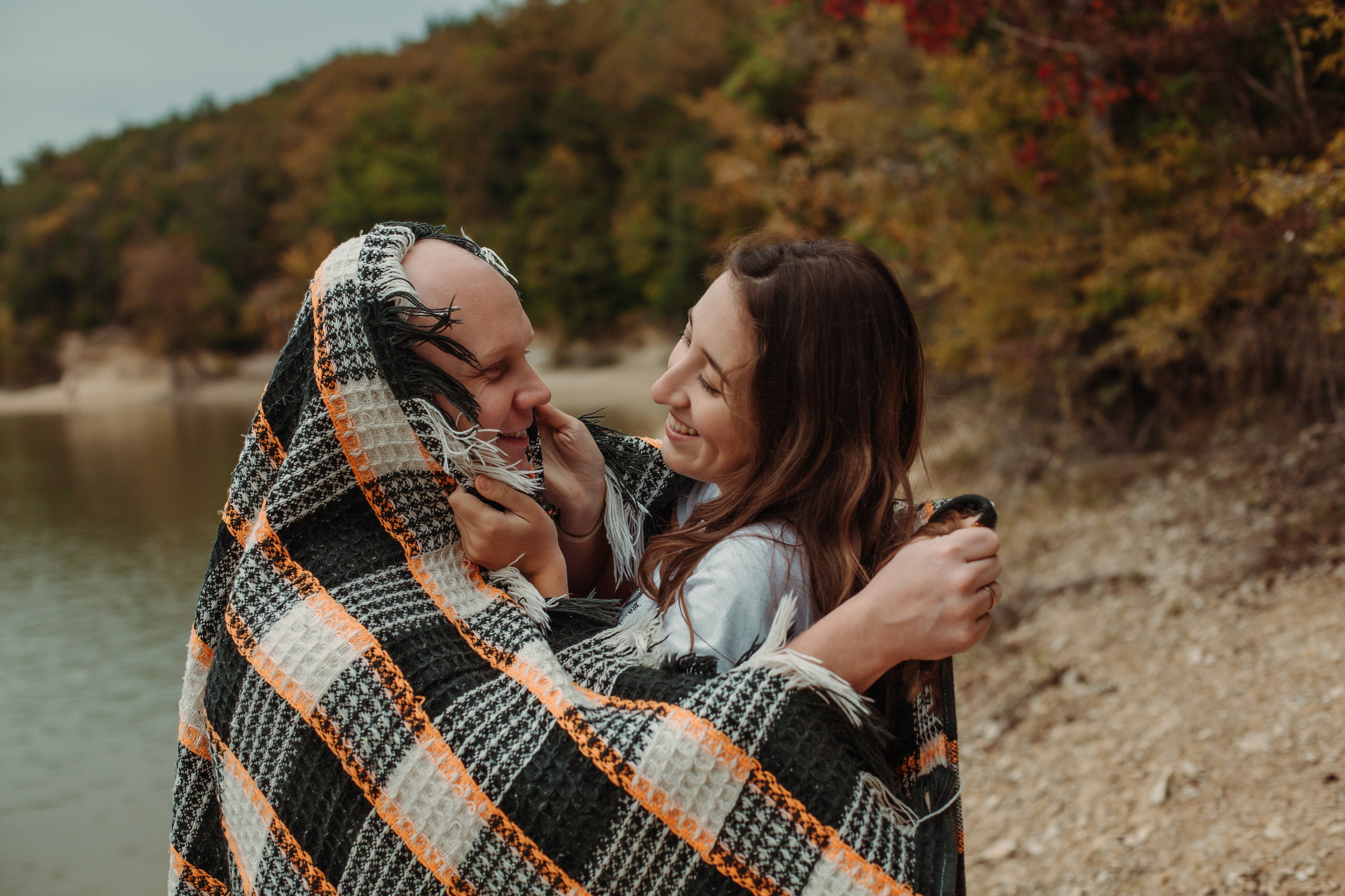 На озере. Фотограф Новороссийск