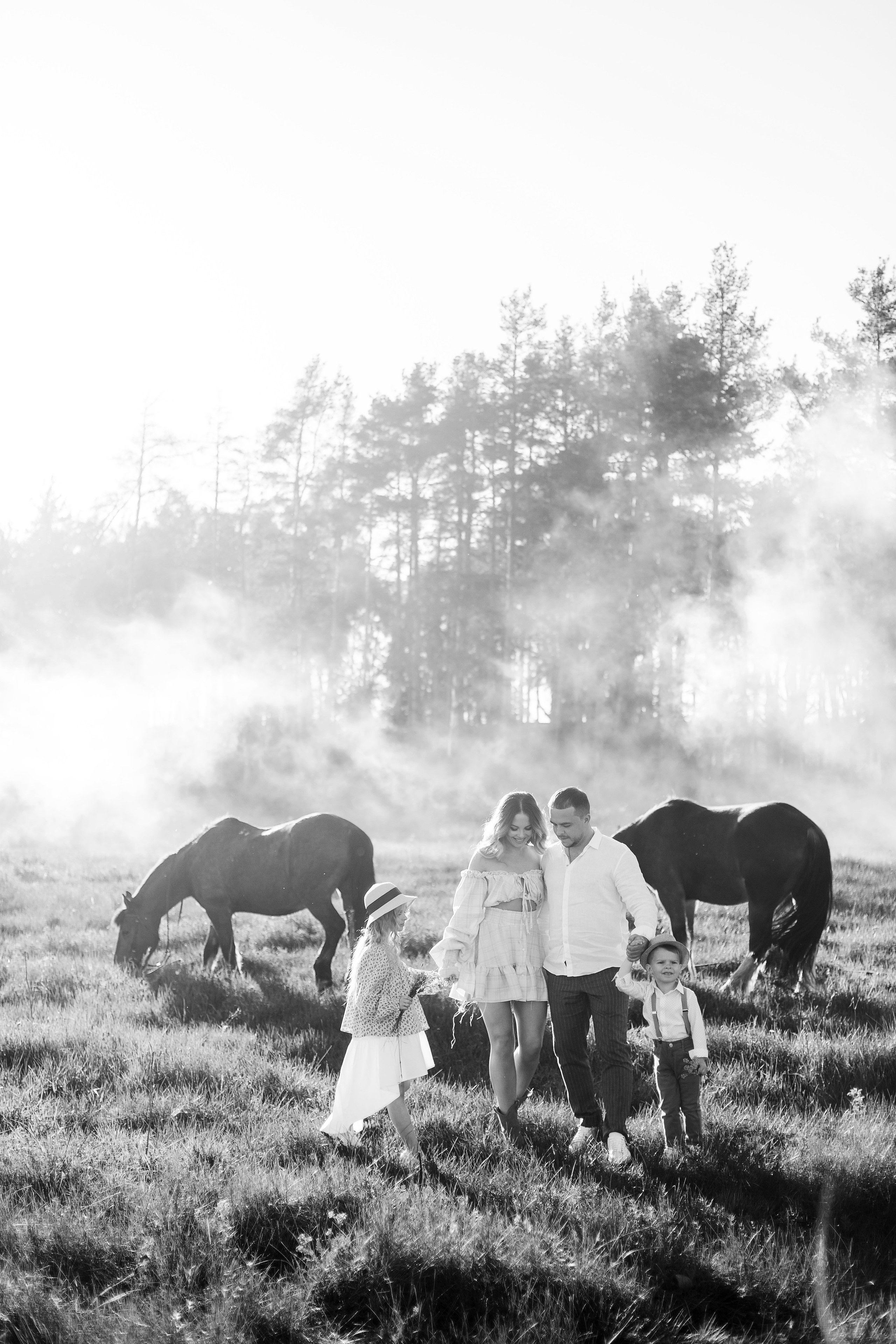 Ольга, Иван, Алёна и Ярослав. Свадебный и семейный фотограф Александра Кос