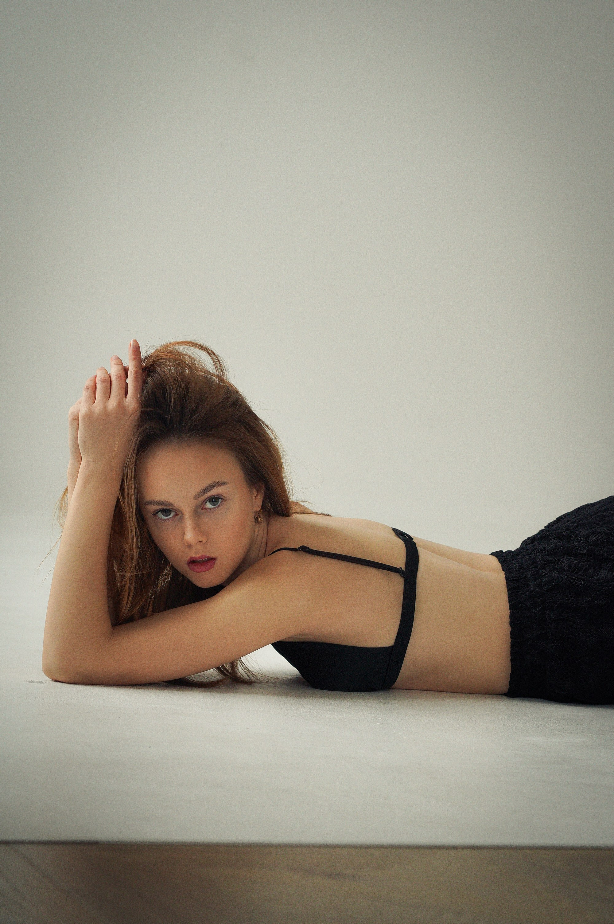 Vera. Я — Алёна и я фотографирую красиво (е)