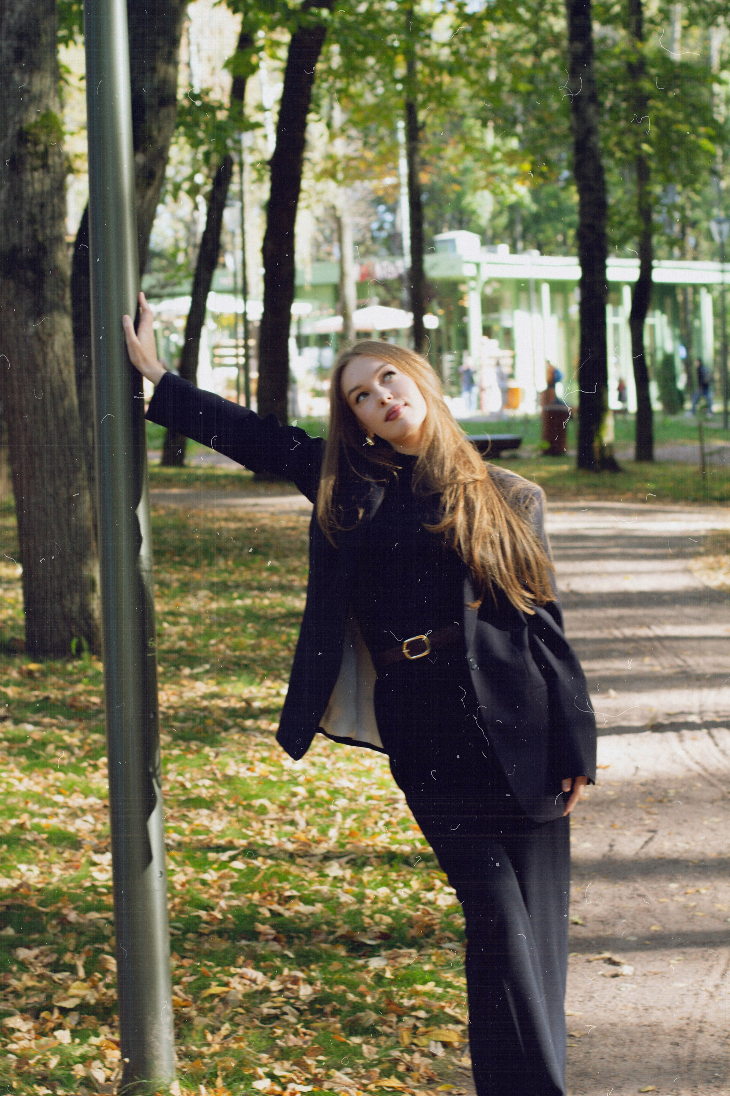 Sofiya. Я — Алёна и я фотографирую красиво (е)