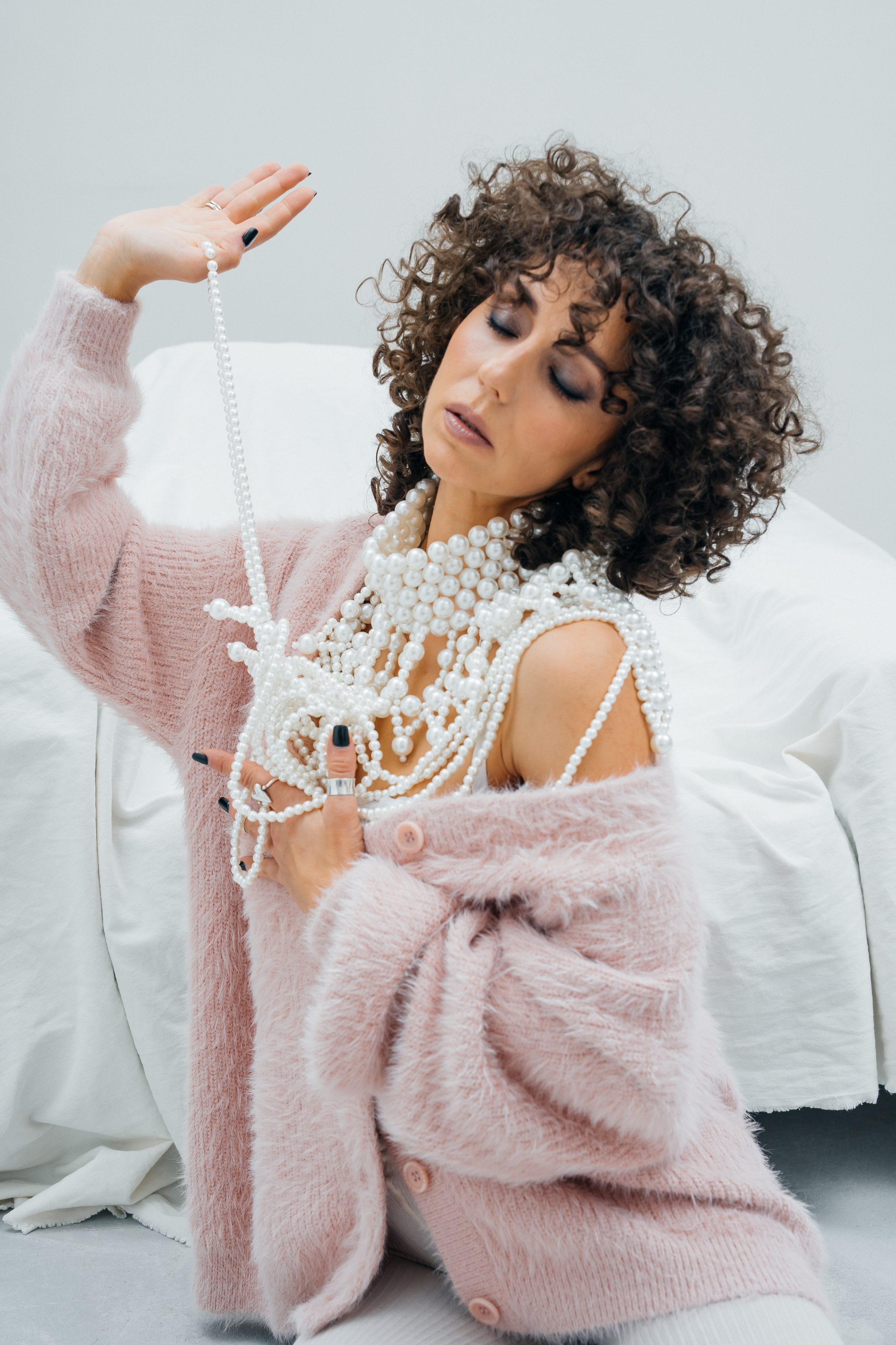 Фотосессия в студии Сочи. Отельный интерьерный фотограф Сочи